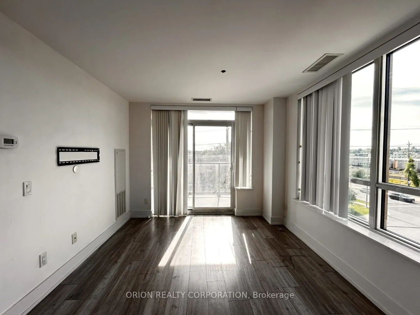 1215 Bayly Street, #308