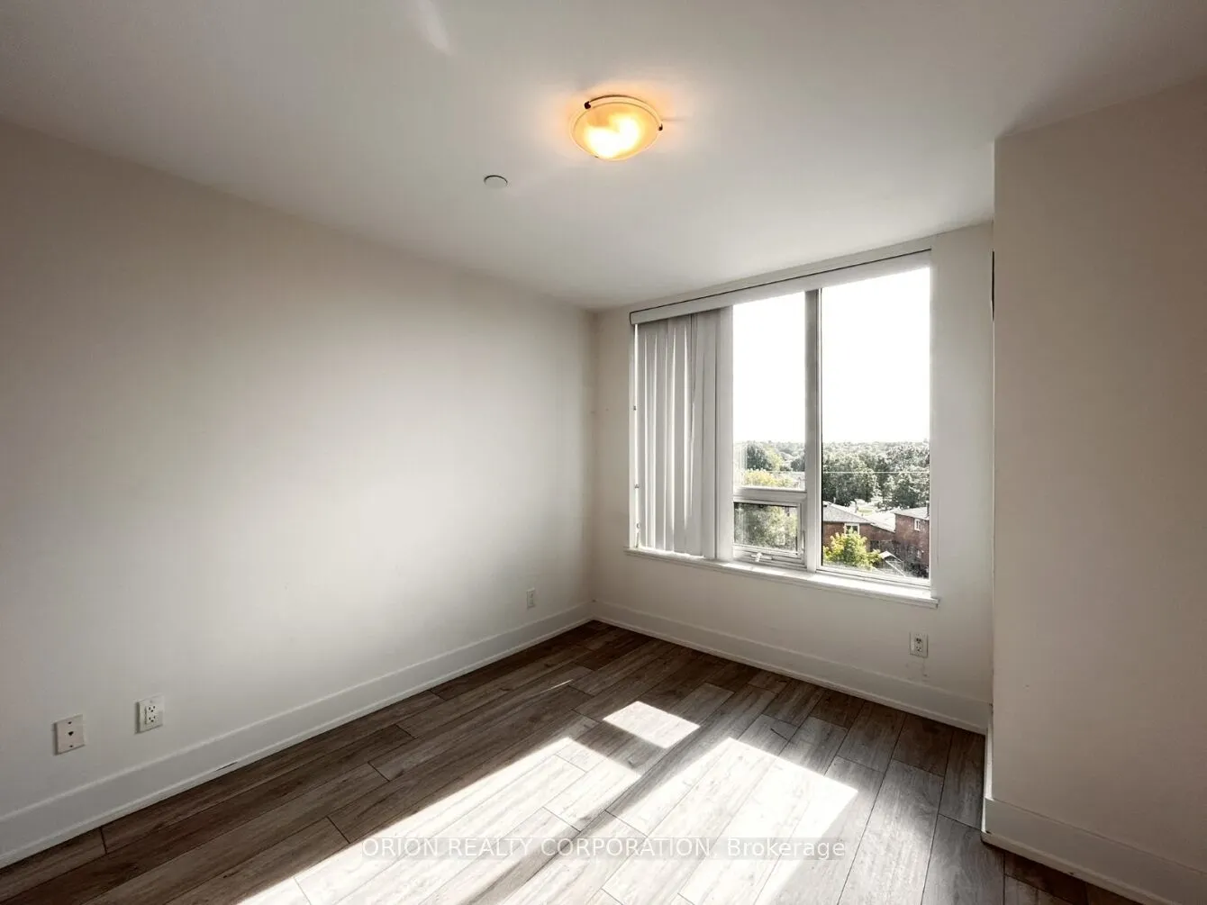 1215 Bayly Street, #308