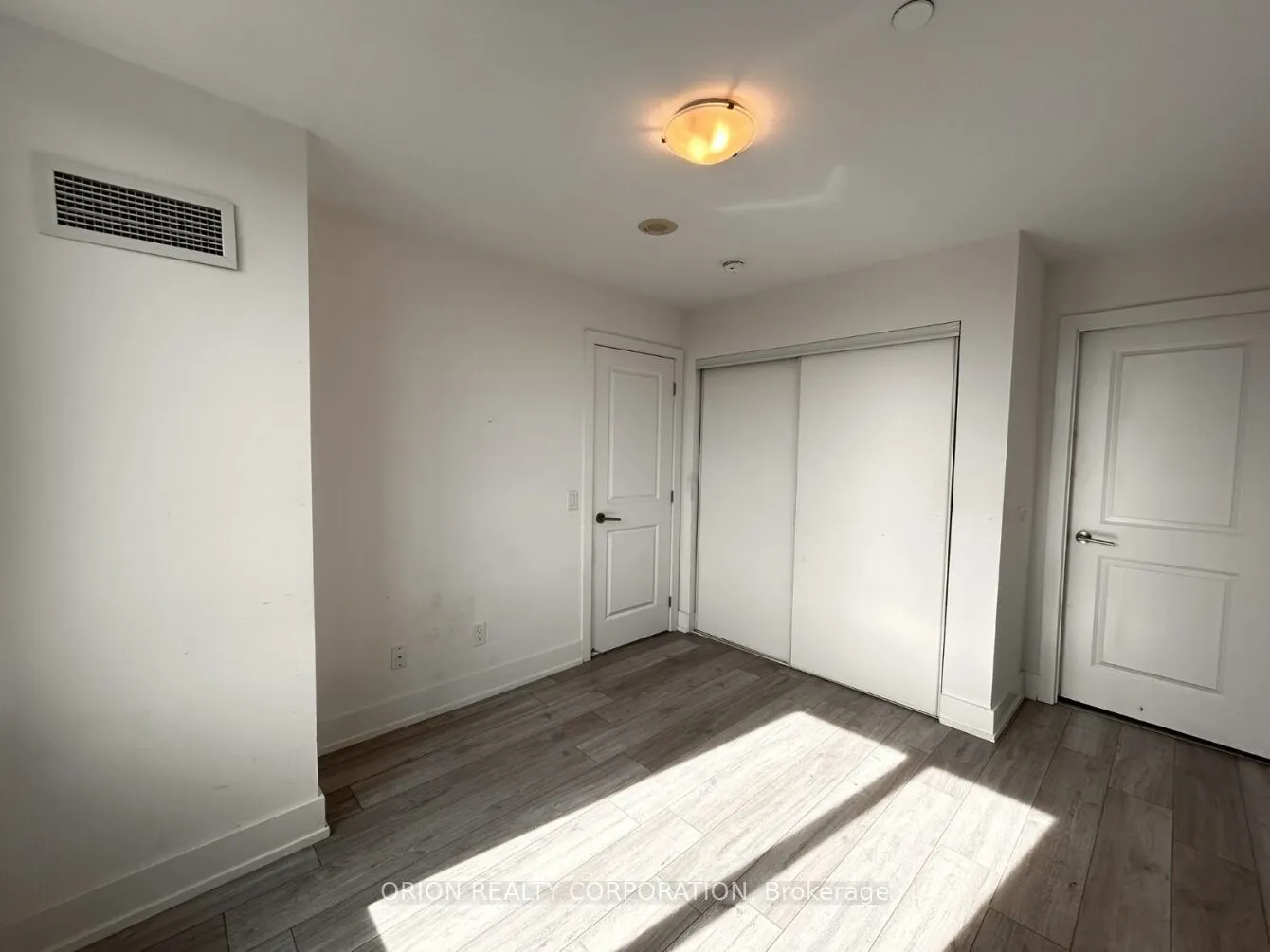 1215 Bayly Street, #308