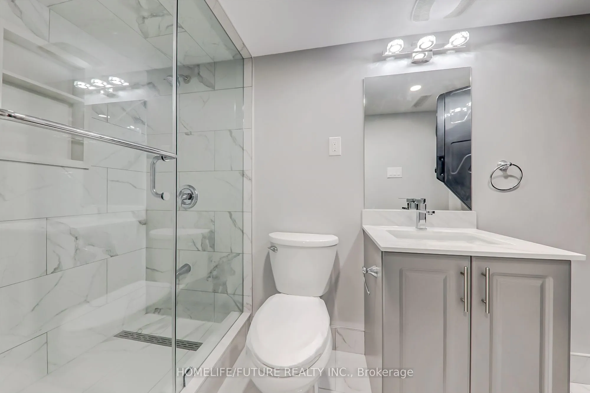 2394 Southcott Road, #Bsmt