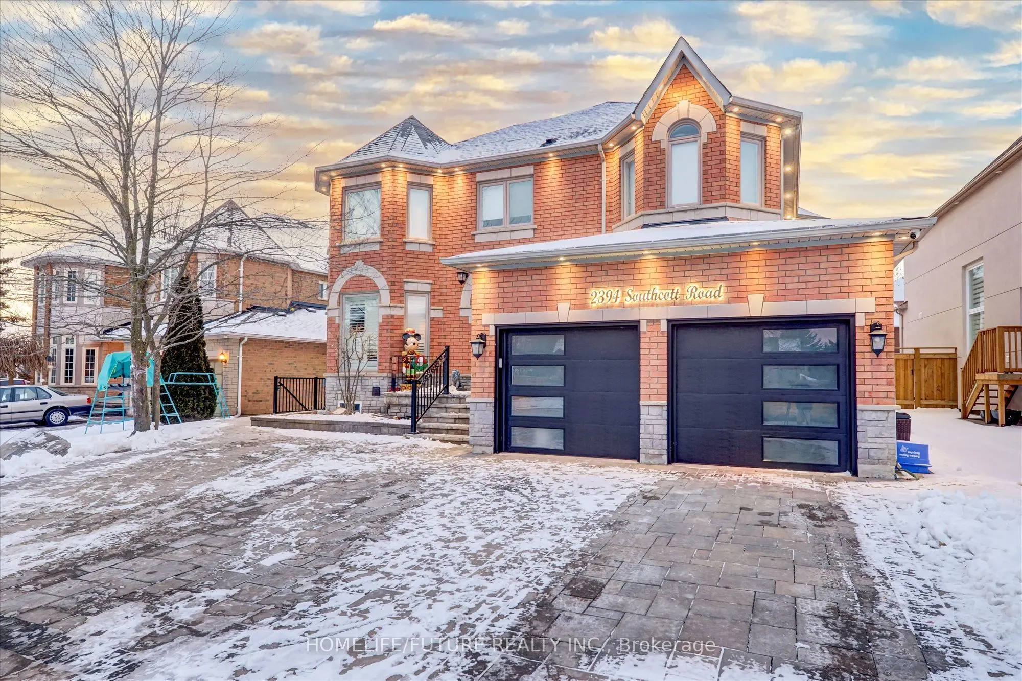 2394 Southcott Road, #Bsmt