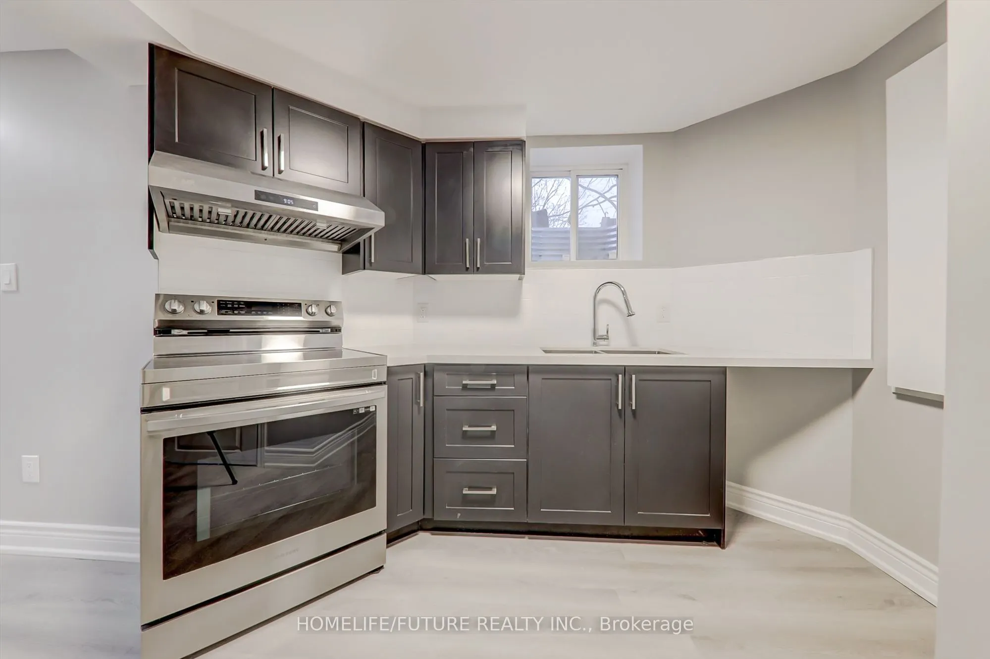 2394 Southcott Road, #Bsmt
