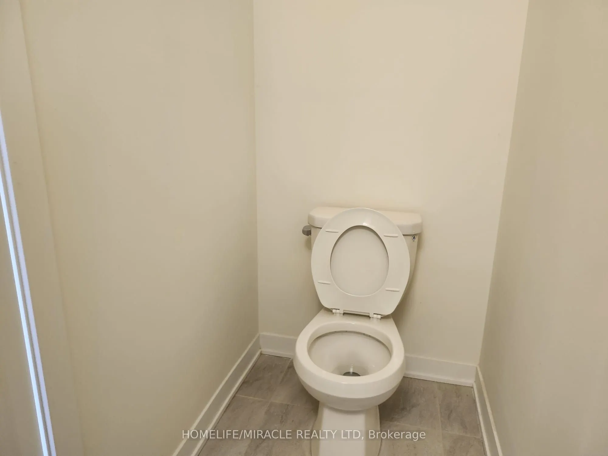 1695 Dersan Street, #1302