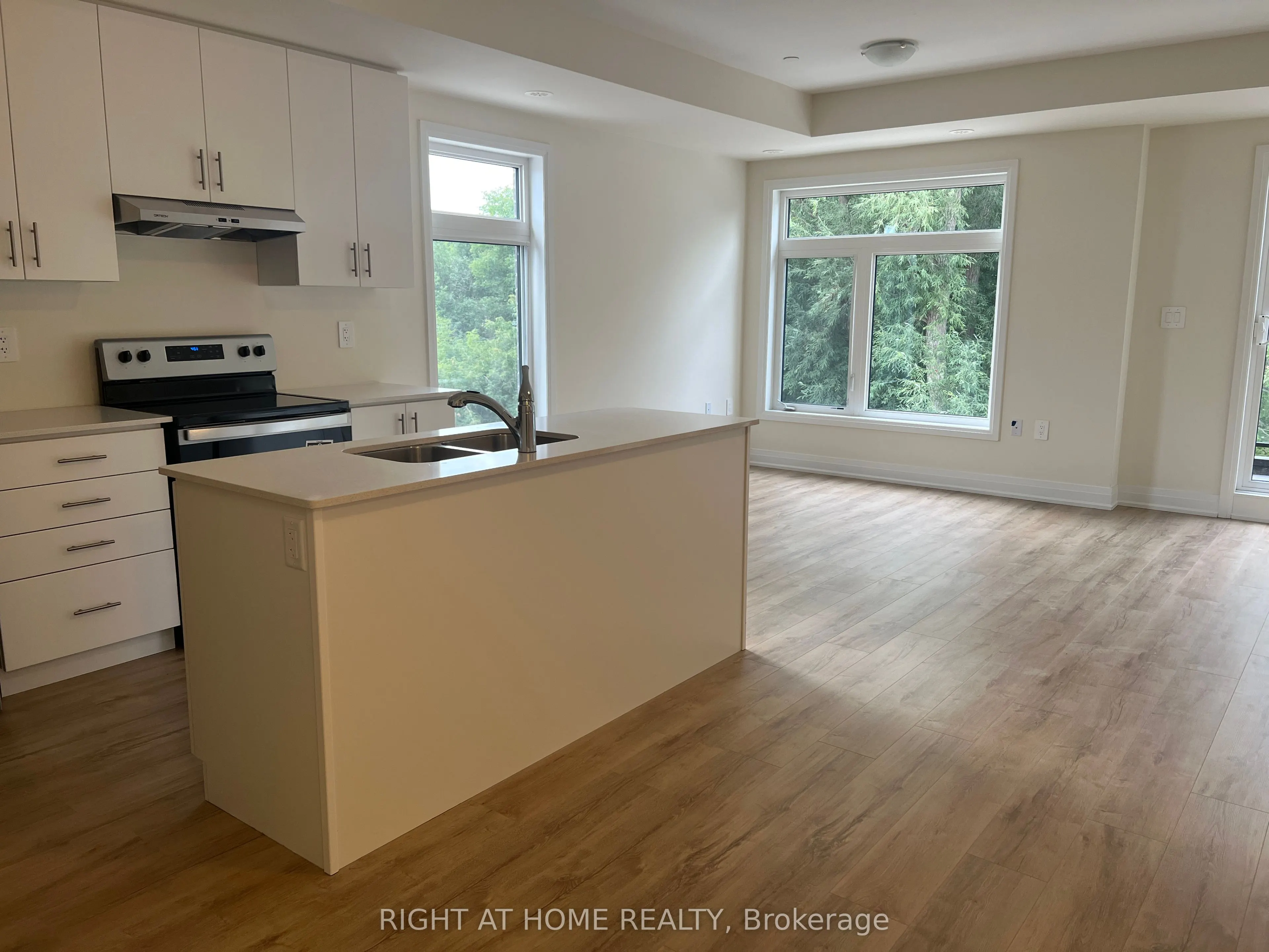 755 Omega Drive, #101