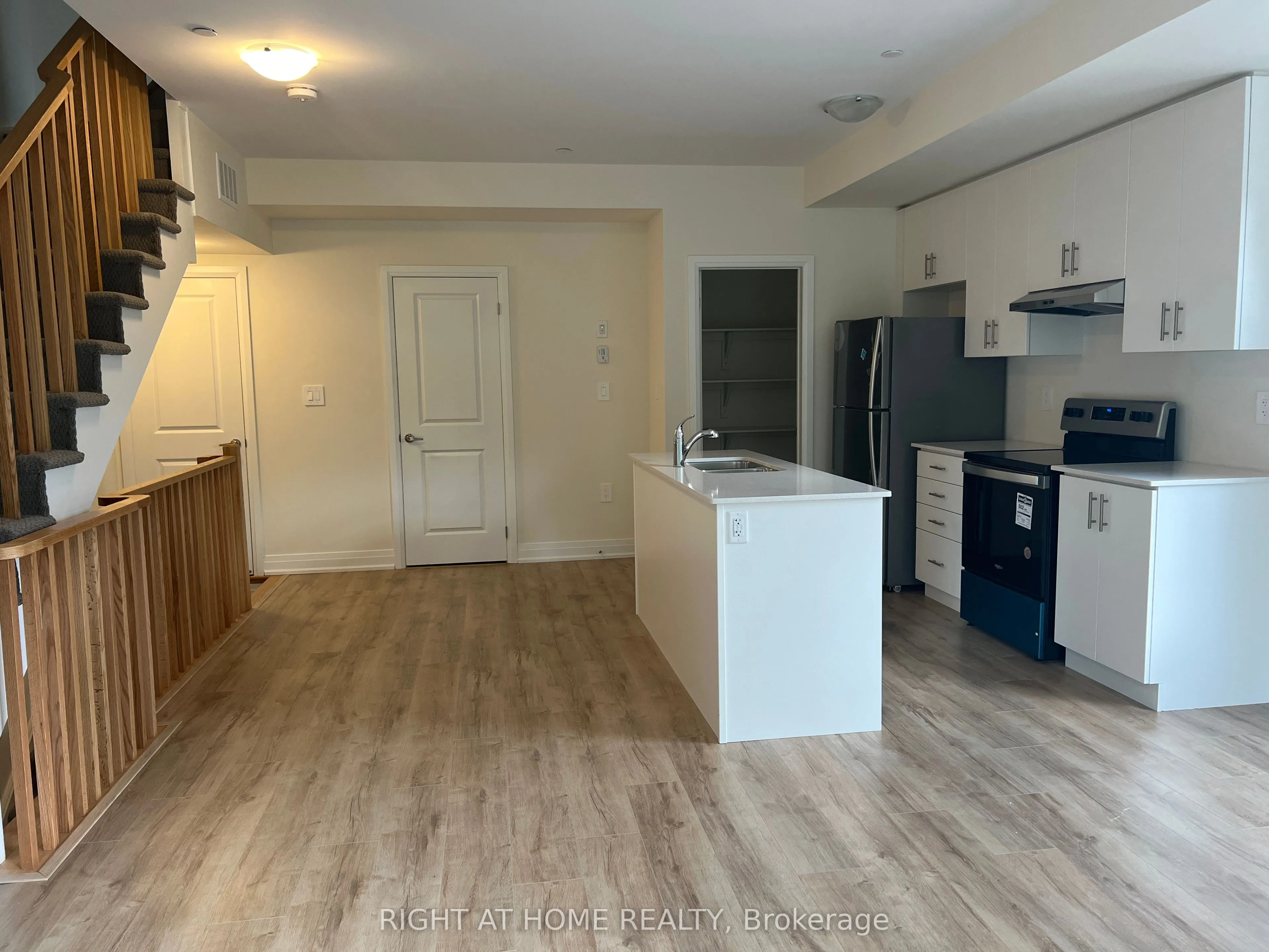 755 Omega Drive, #101