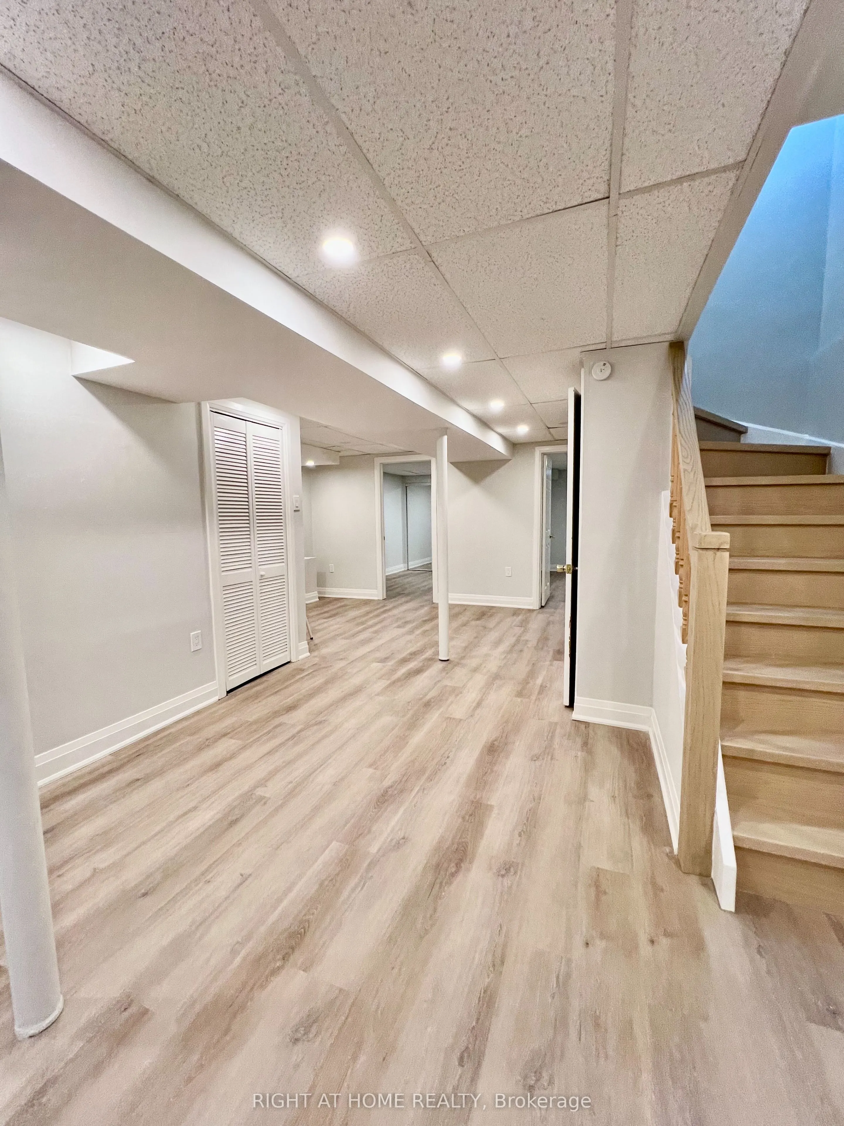117 Enchanted Hills Crescent