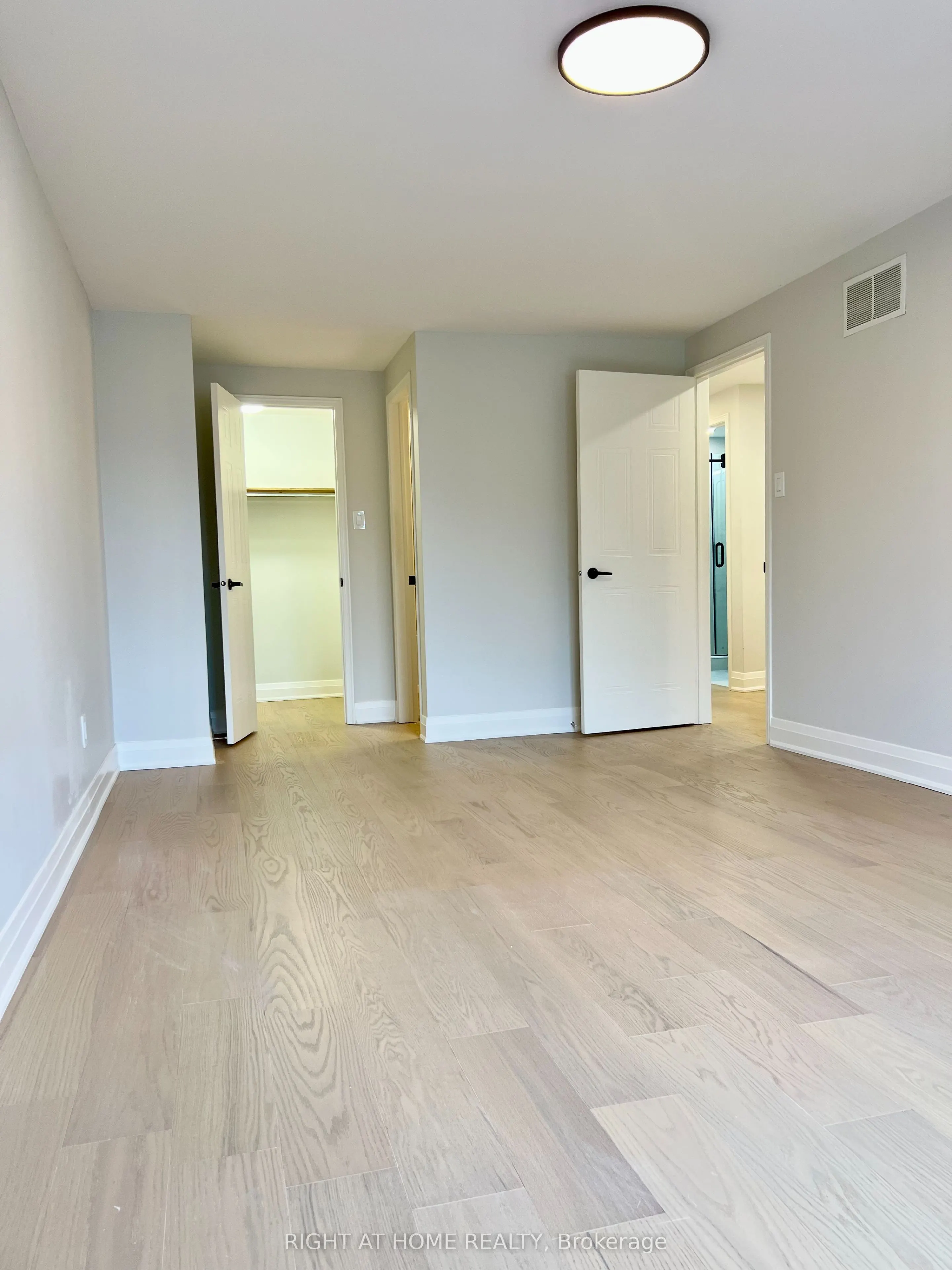 117 Enchanted Hills Crescent