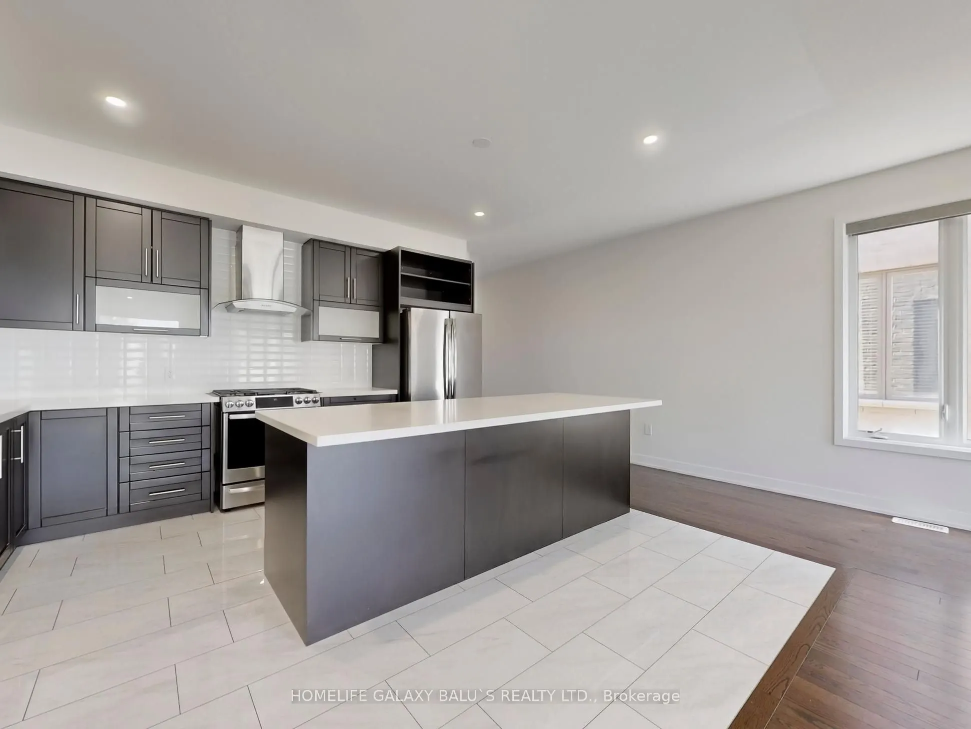 90 Donald Fleming Way