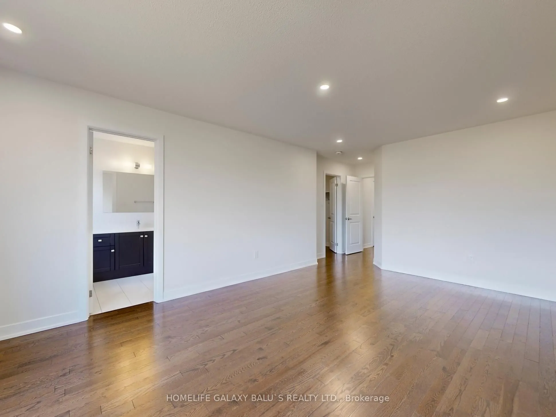 90 Donald Fleming Way