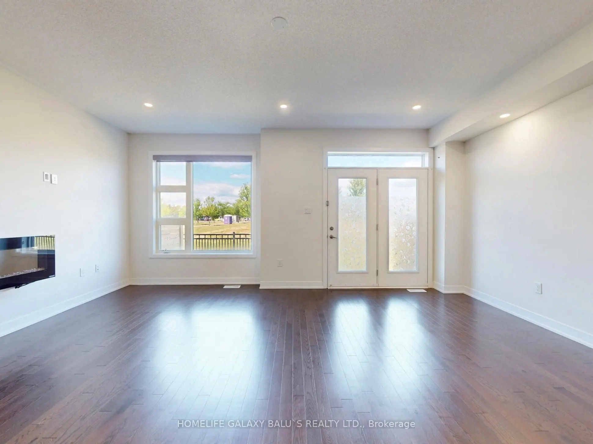 90 Donald Fleming Way