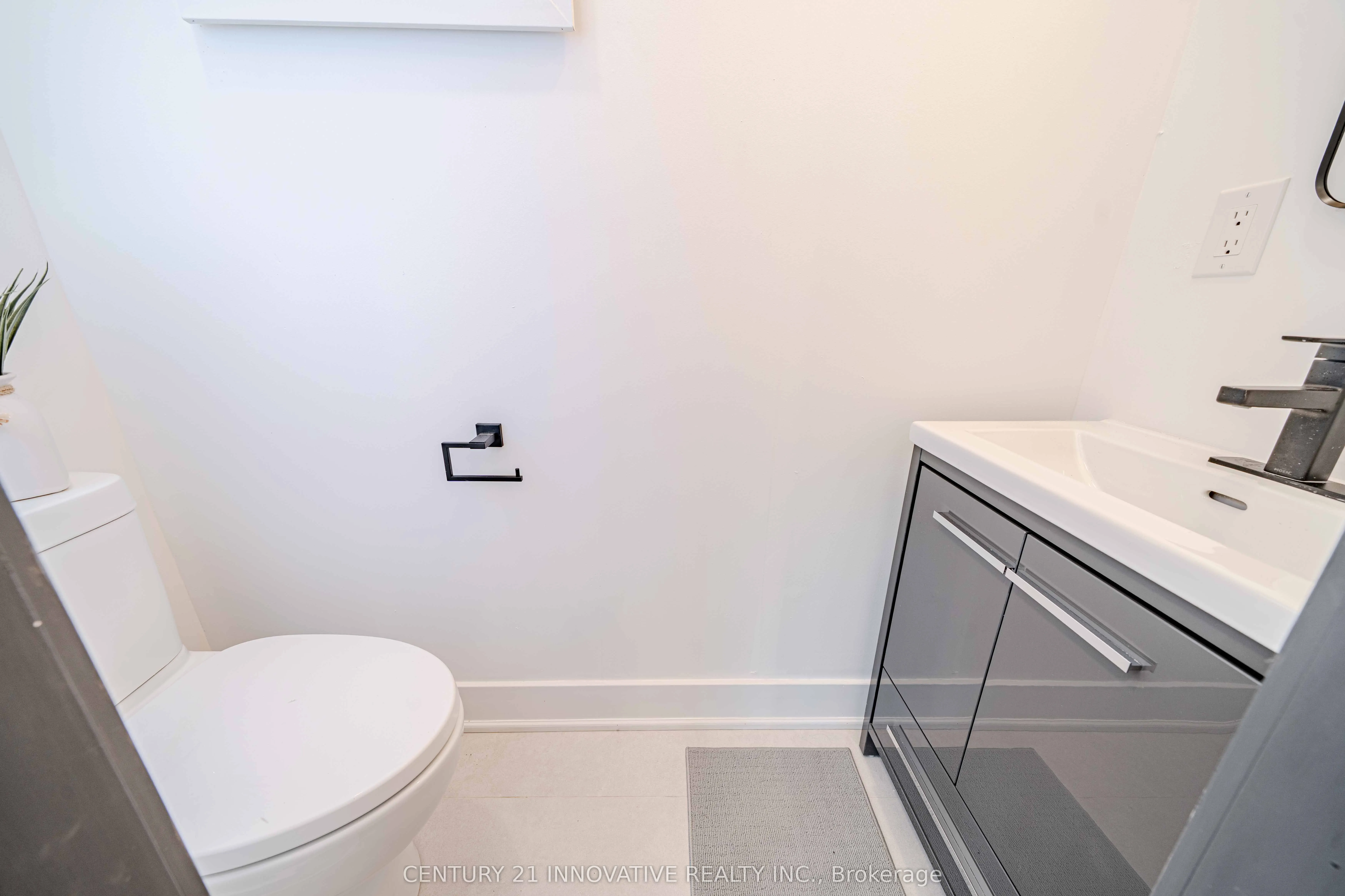 57 Leahann Drive, #Main Floor