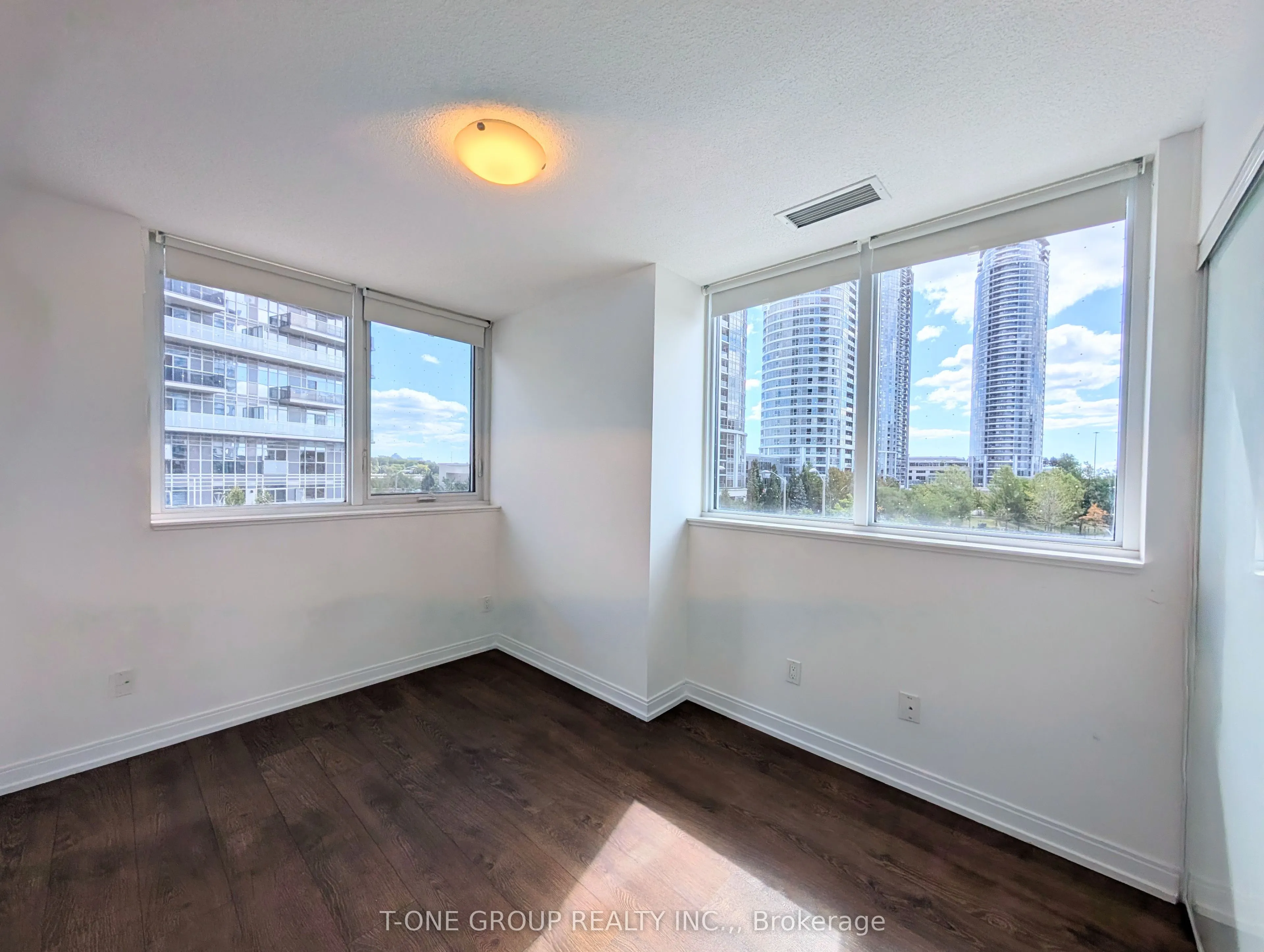 255 Village Green Square, #302