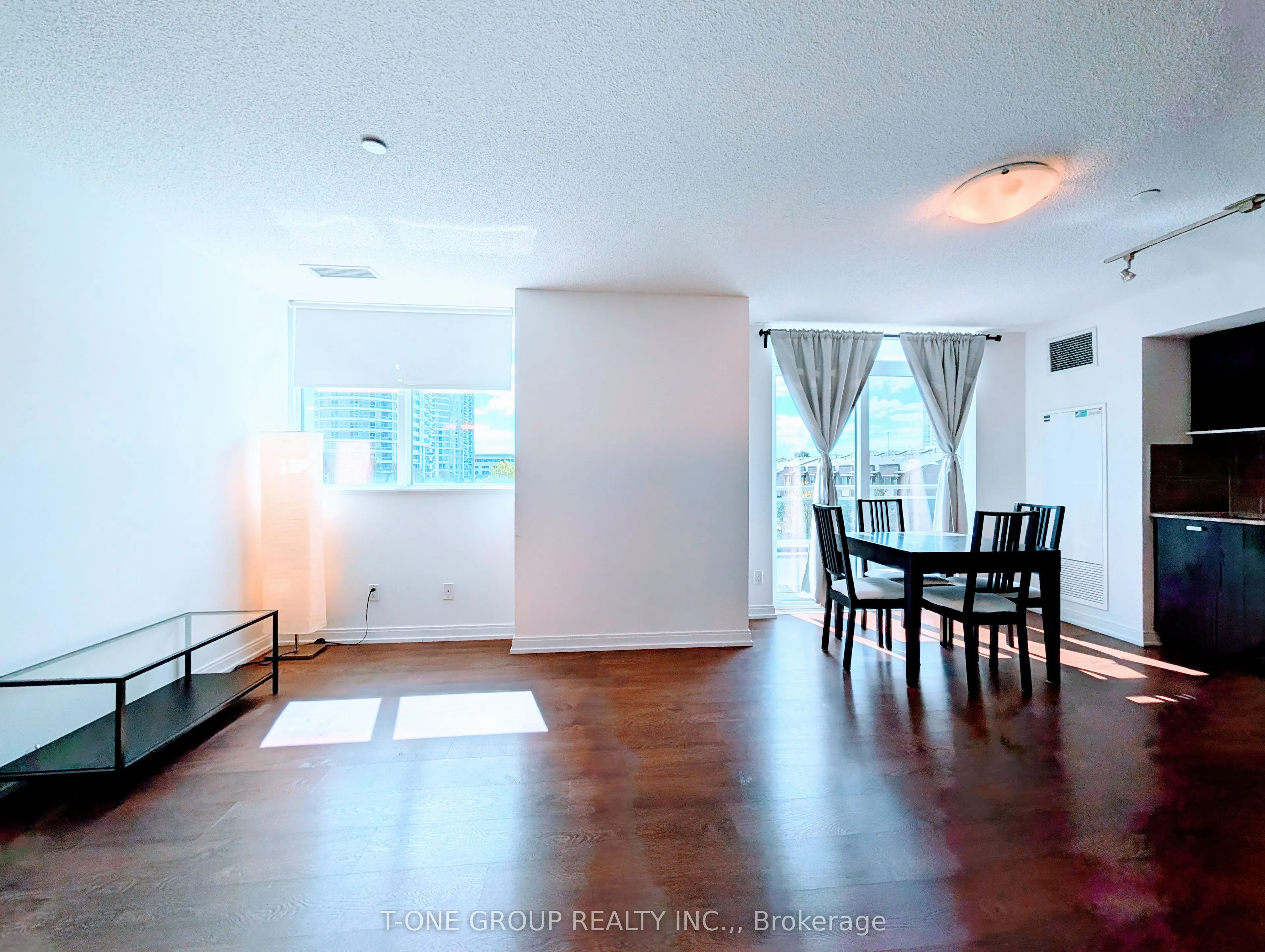 255 Village Green Square, #302