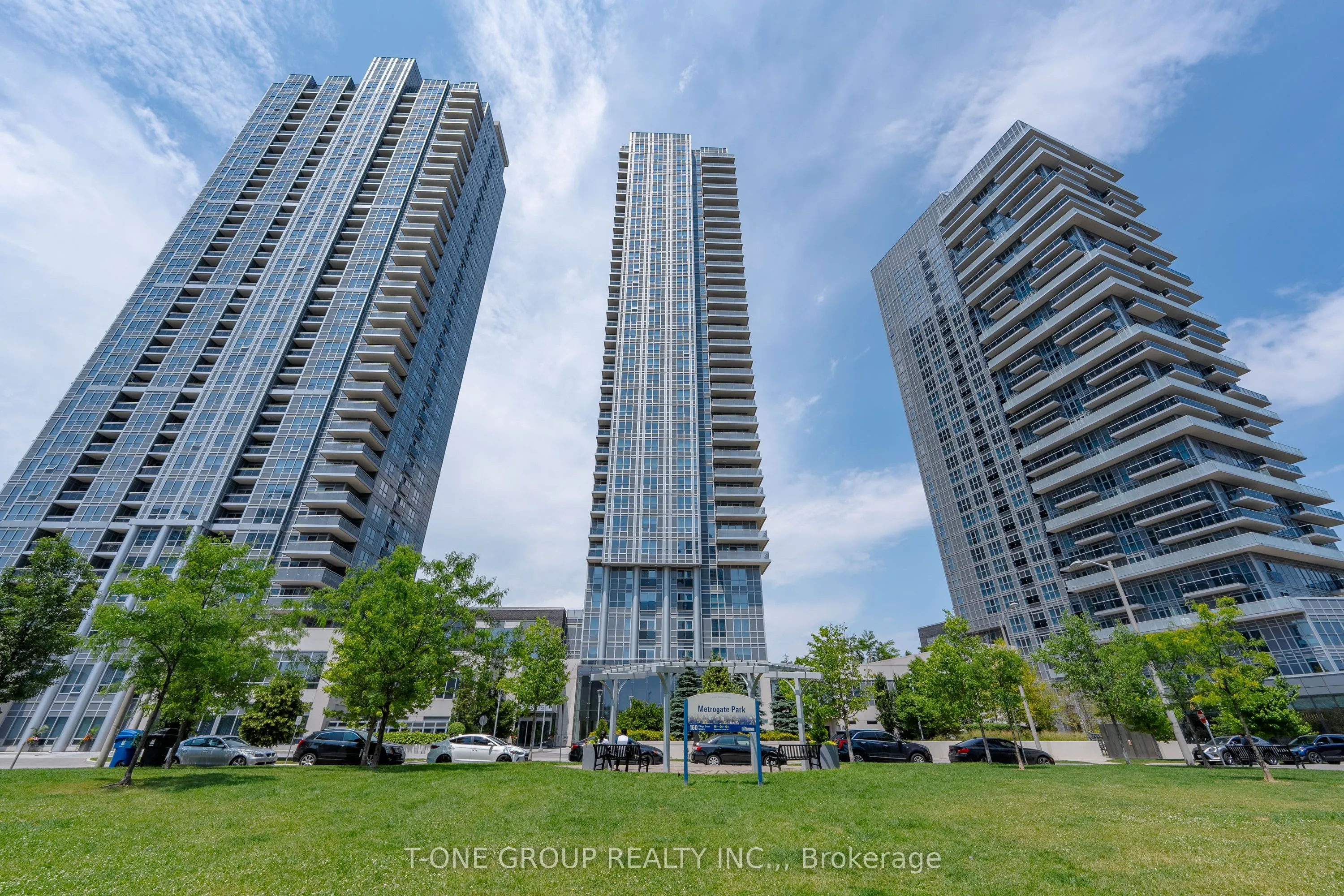 255 Village Green Square, #302
