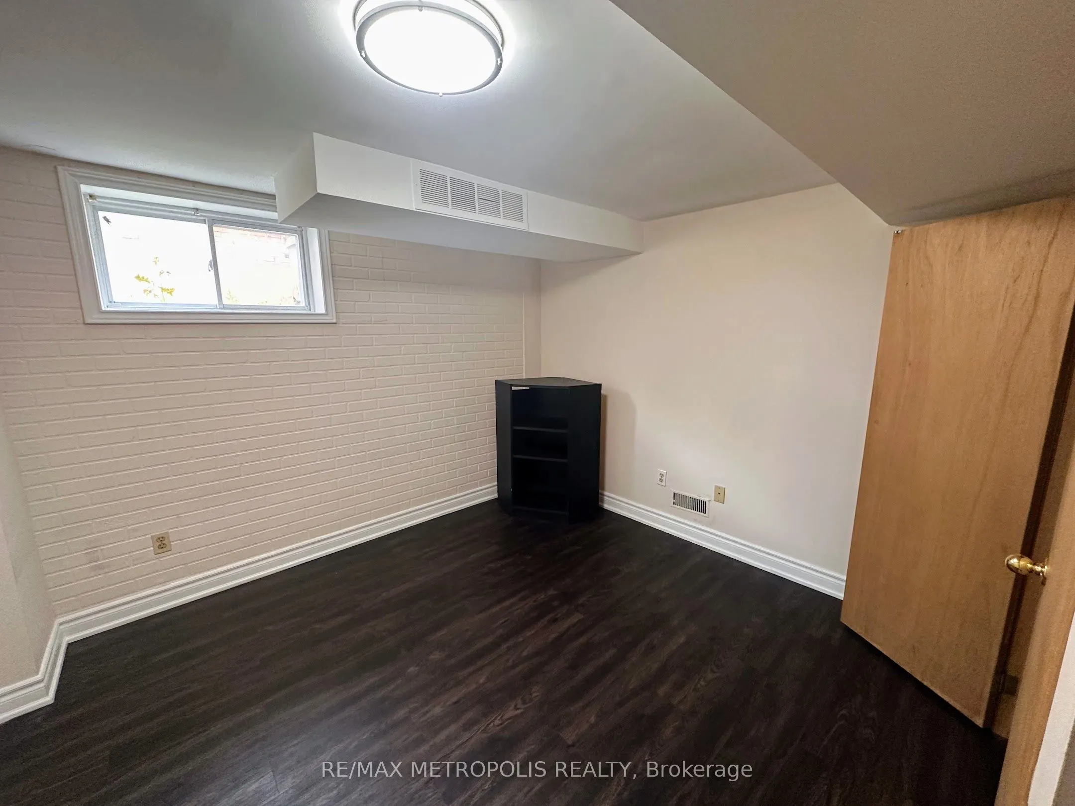 9 Gilroy Drive, #bsmt
