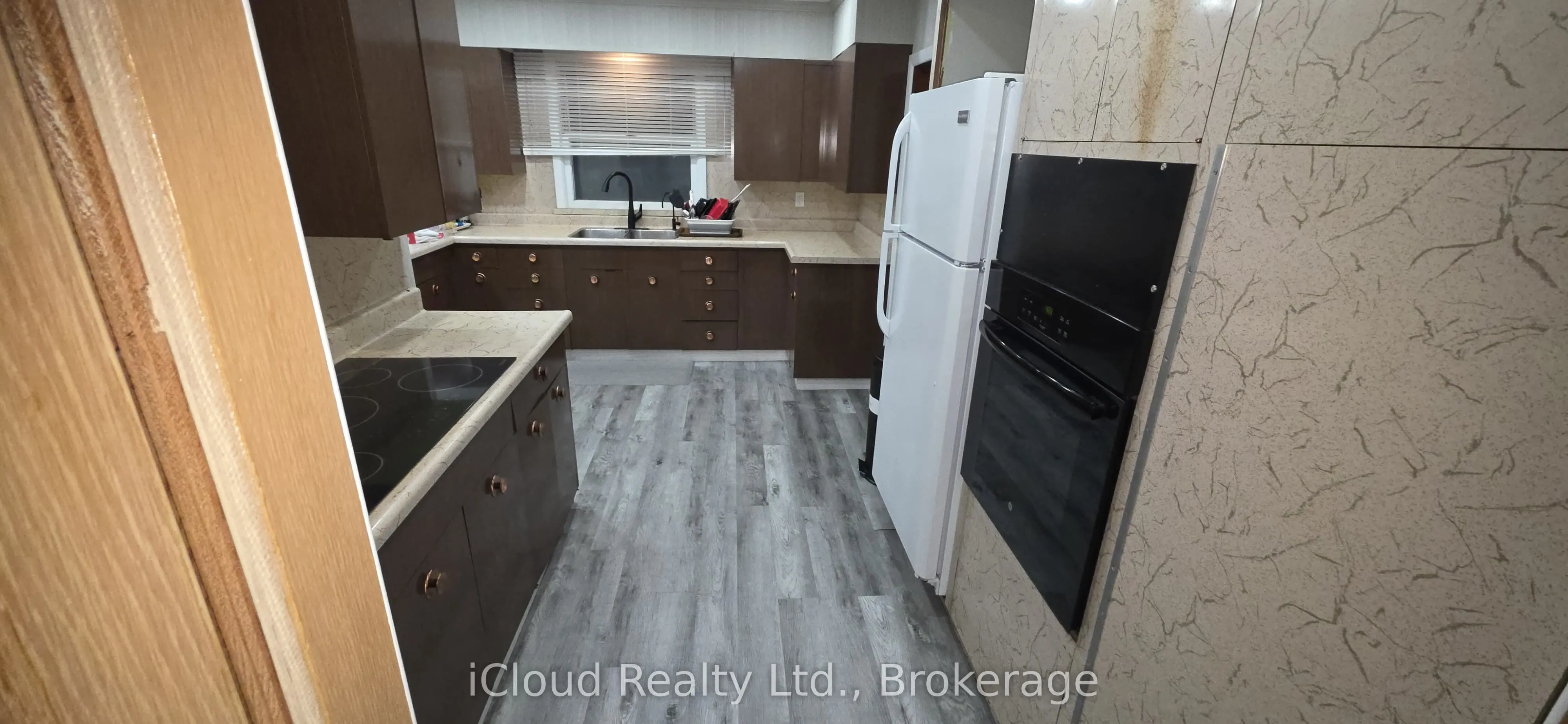 151 Townline Road N Road