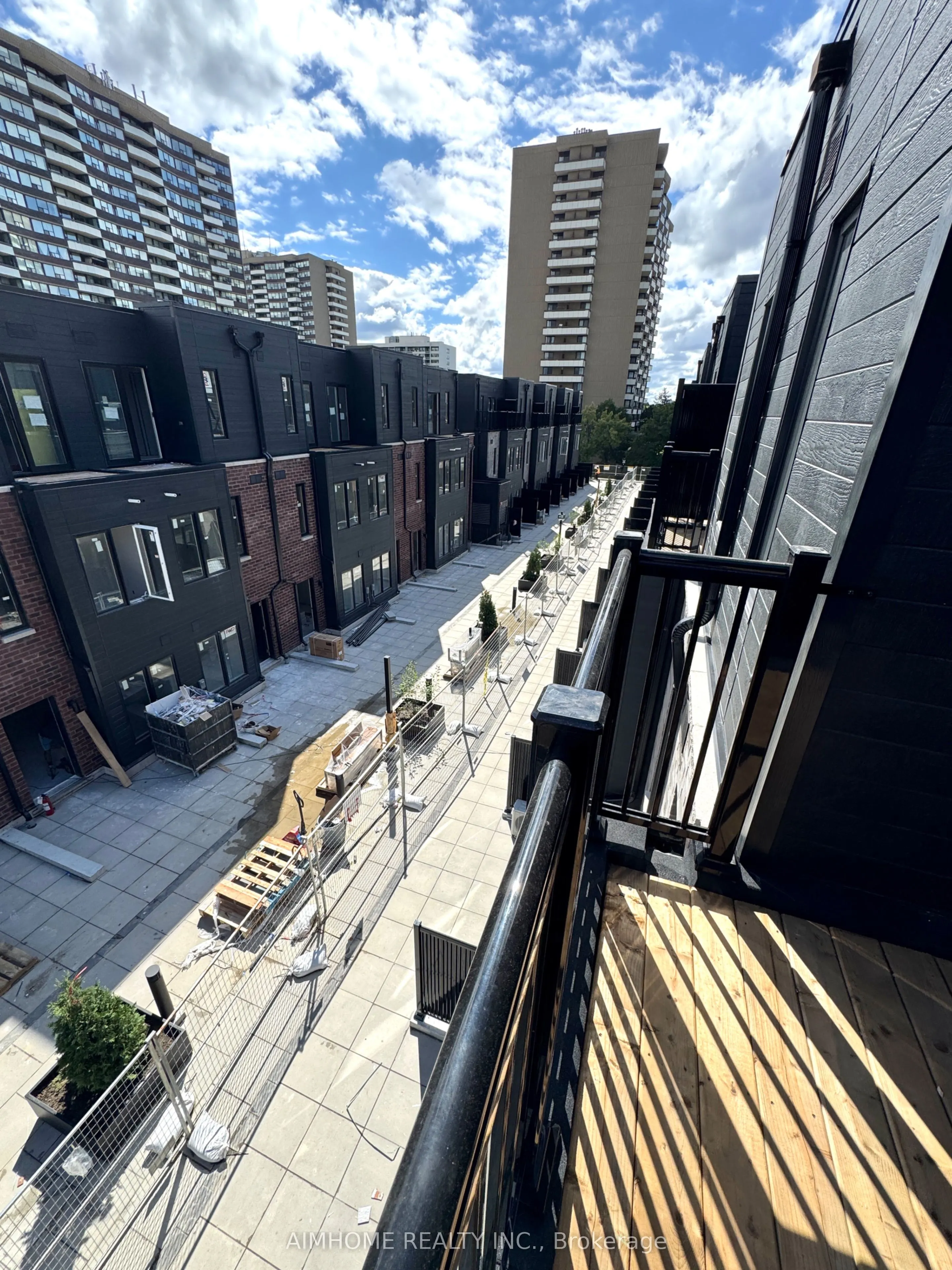 3079 Pharmacy Avenue, #29