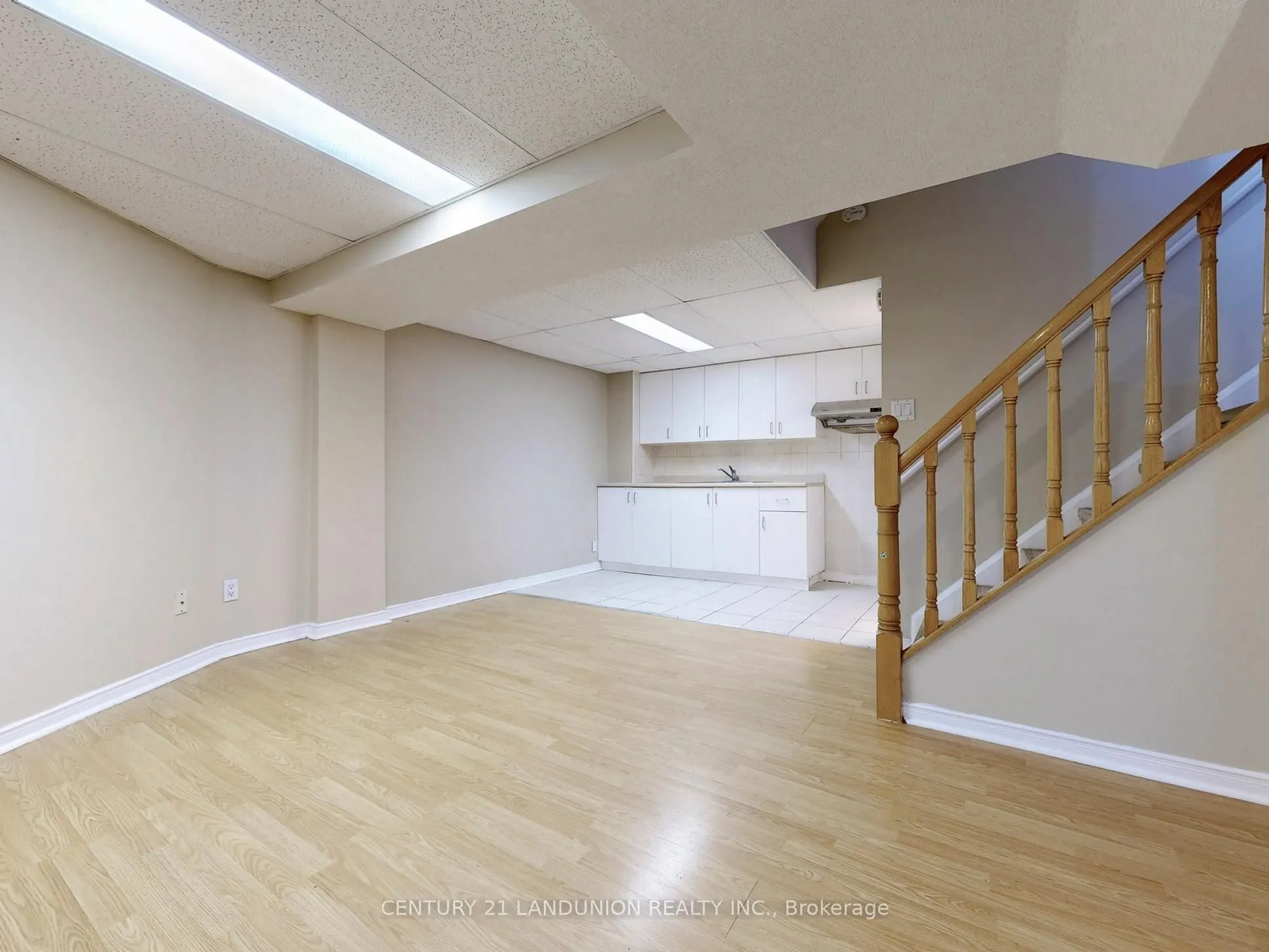 25 Bemerton Court