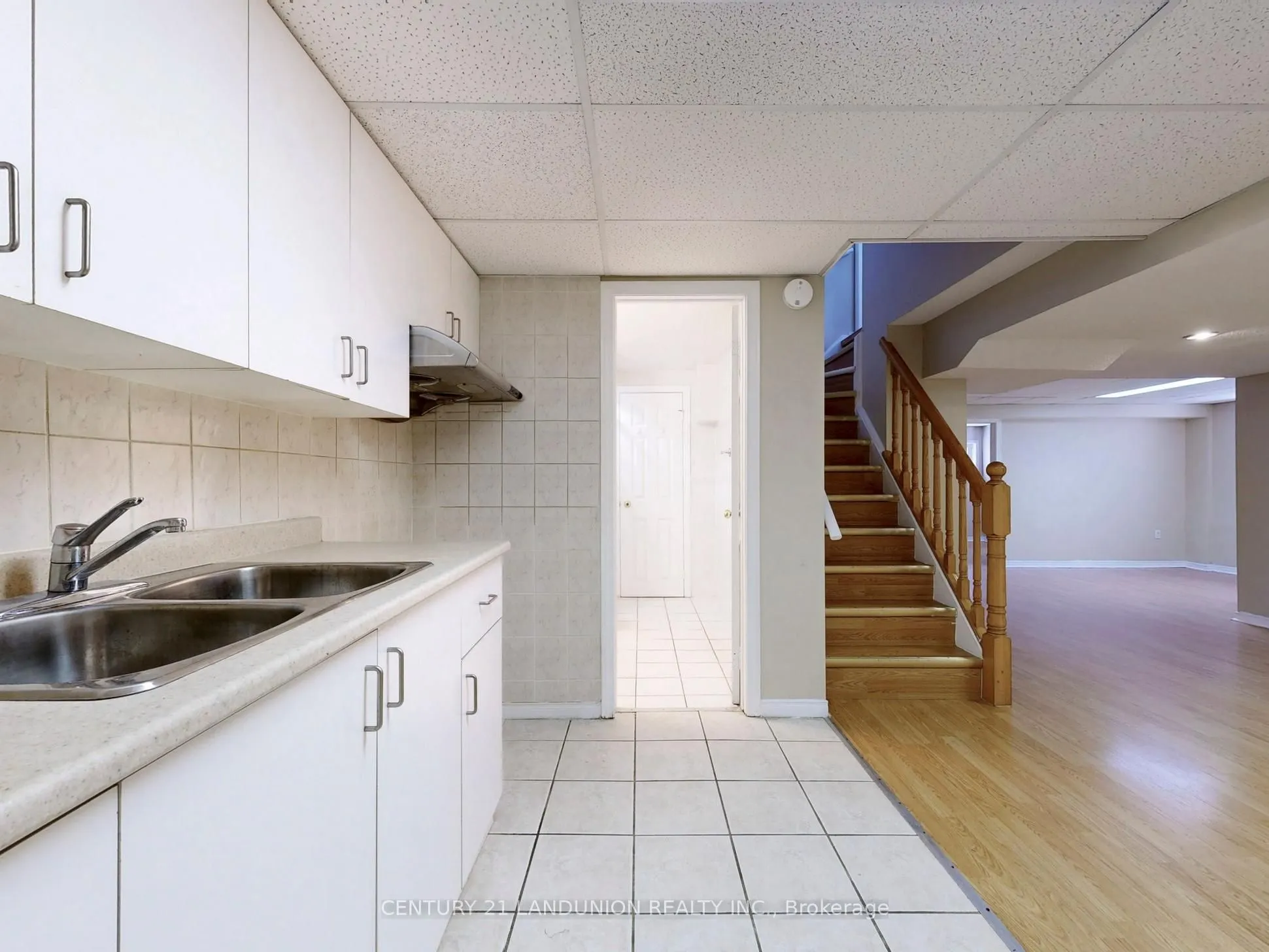 25 Bemerton Court
