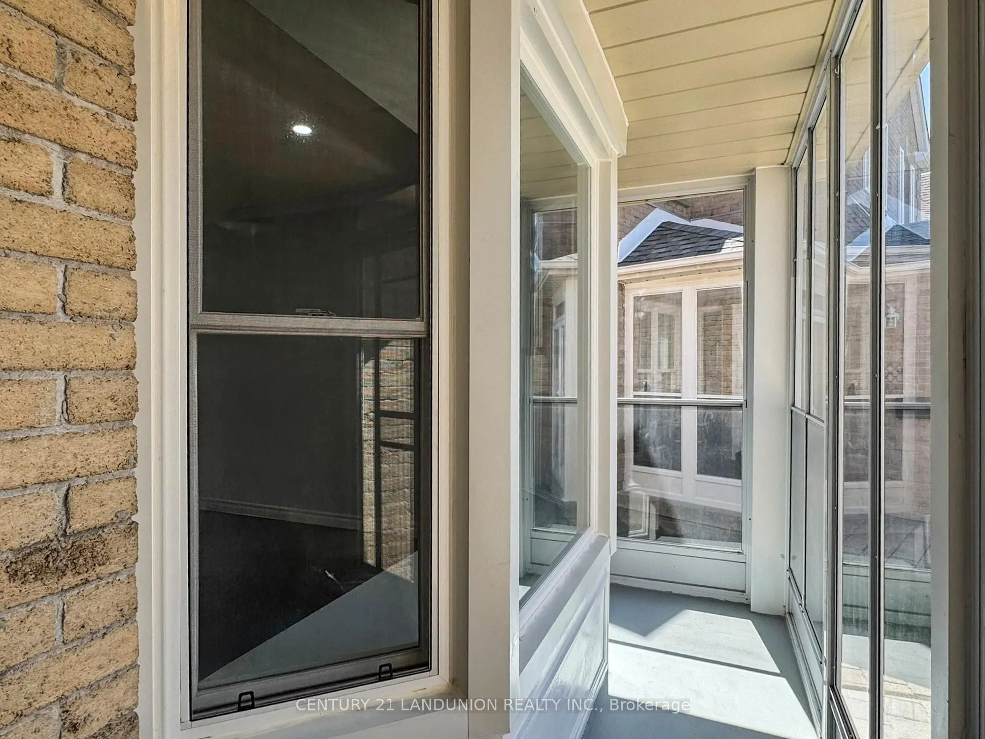 25 Bemerton Court