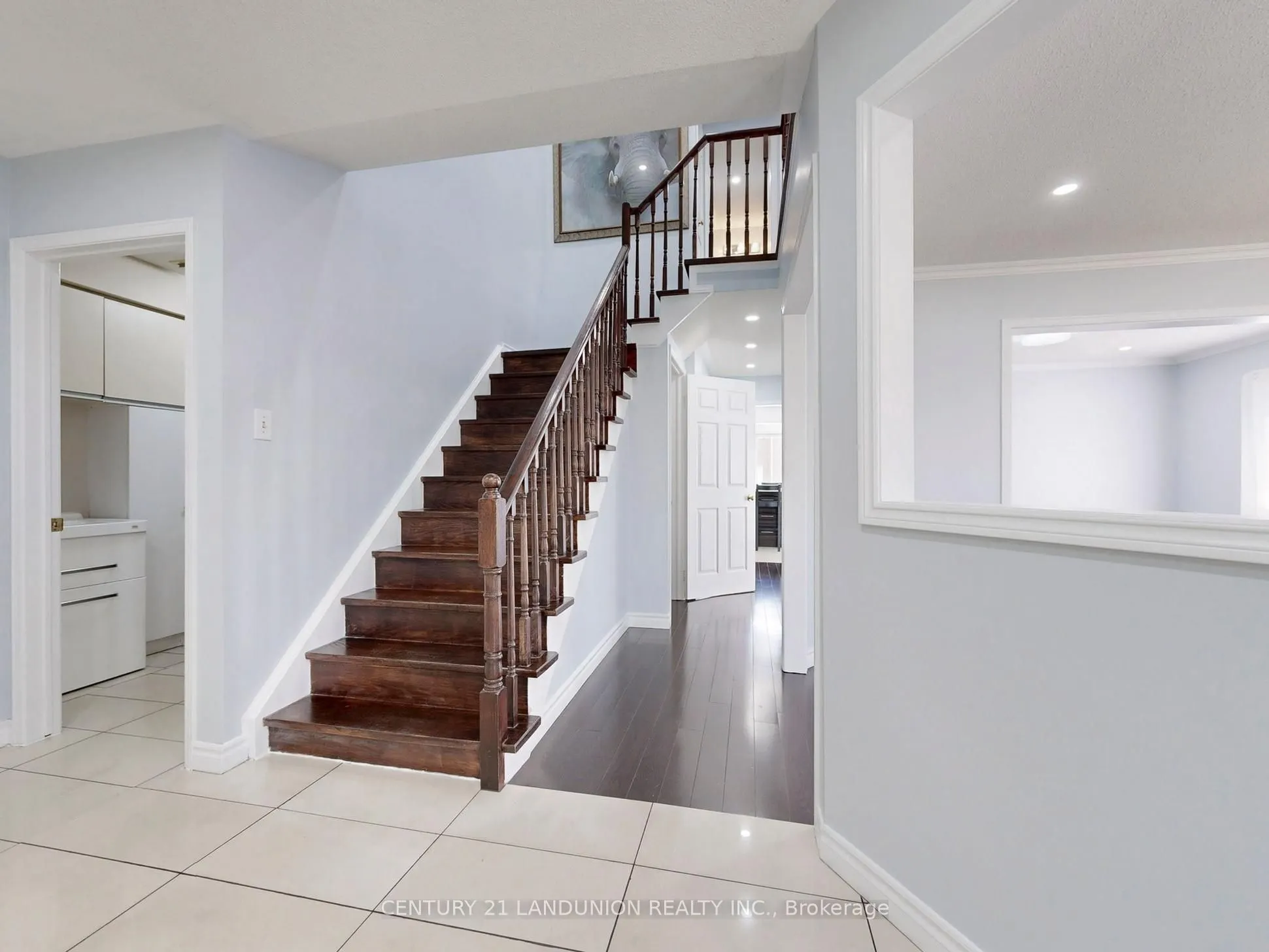 25 Bemerton Court