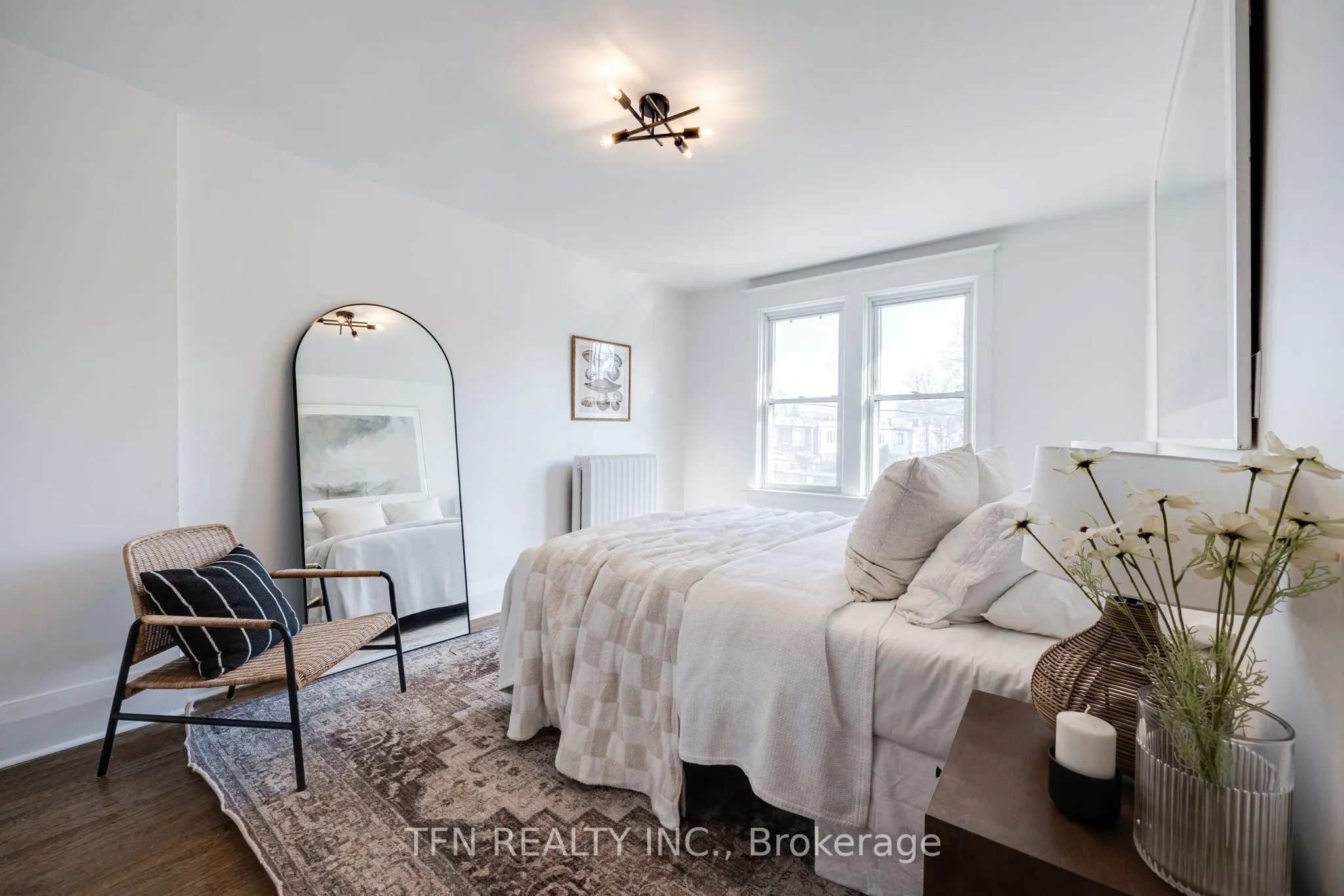 70 Chester Hill Road, #Upper