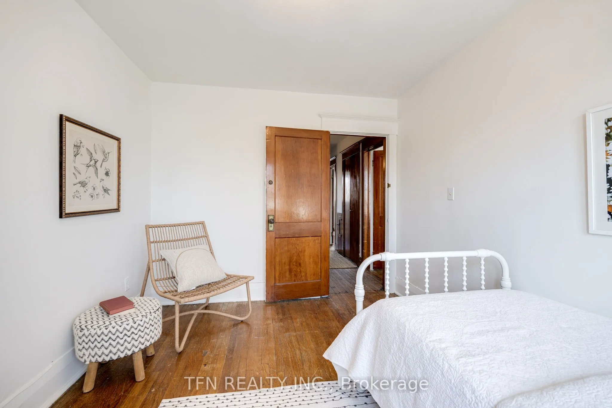 70 Chester Hill Road, #Upper