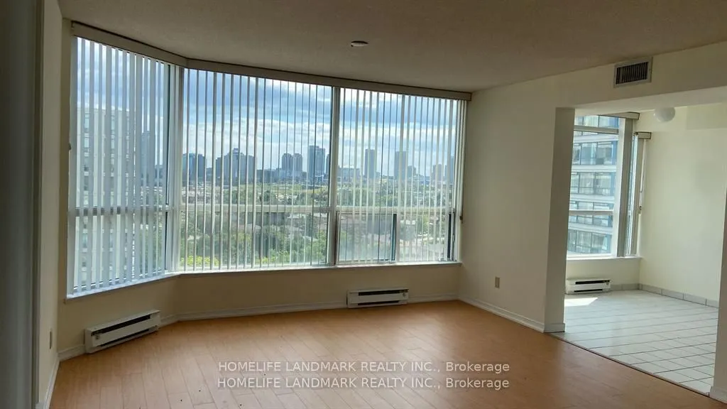4725 Sheppard Avenue E, #1204