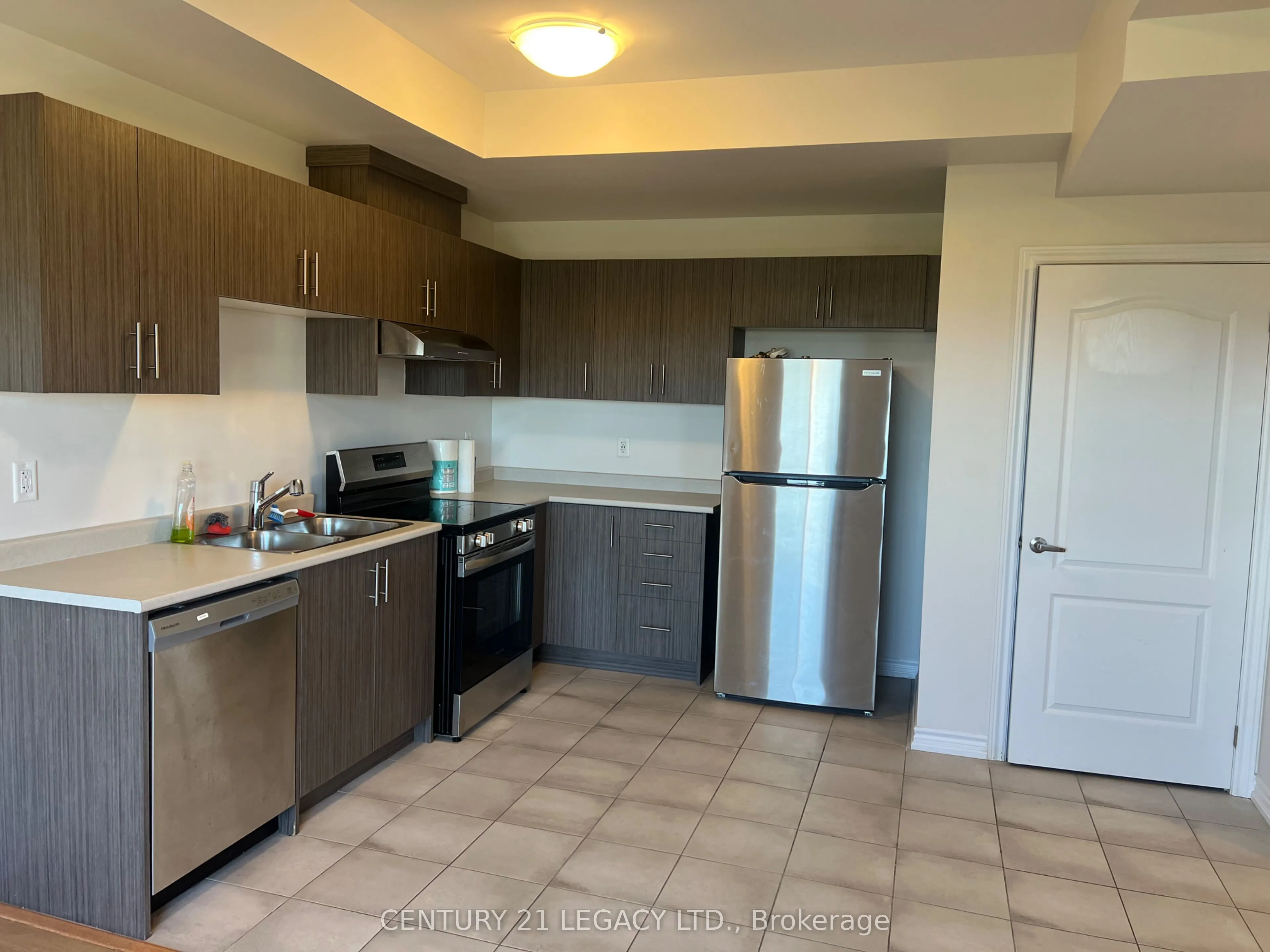 1530 Bloor Street, #13