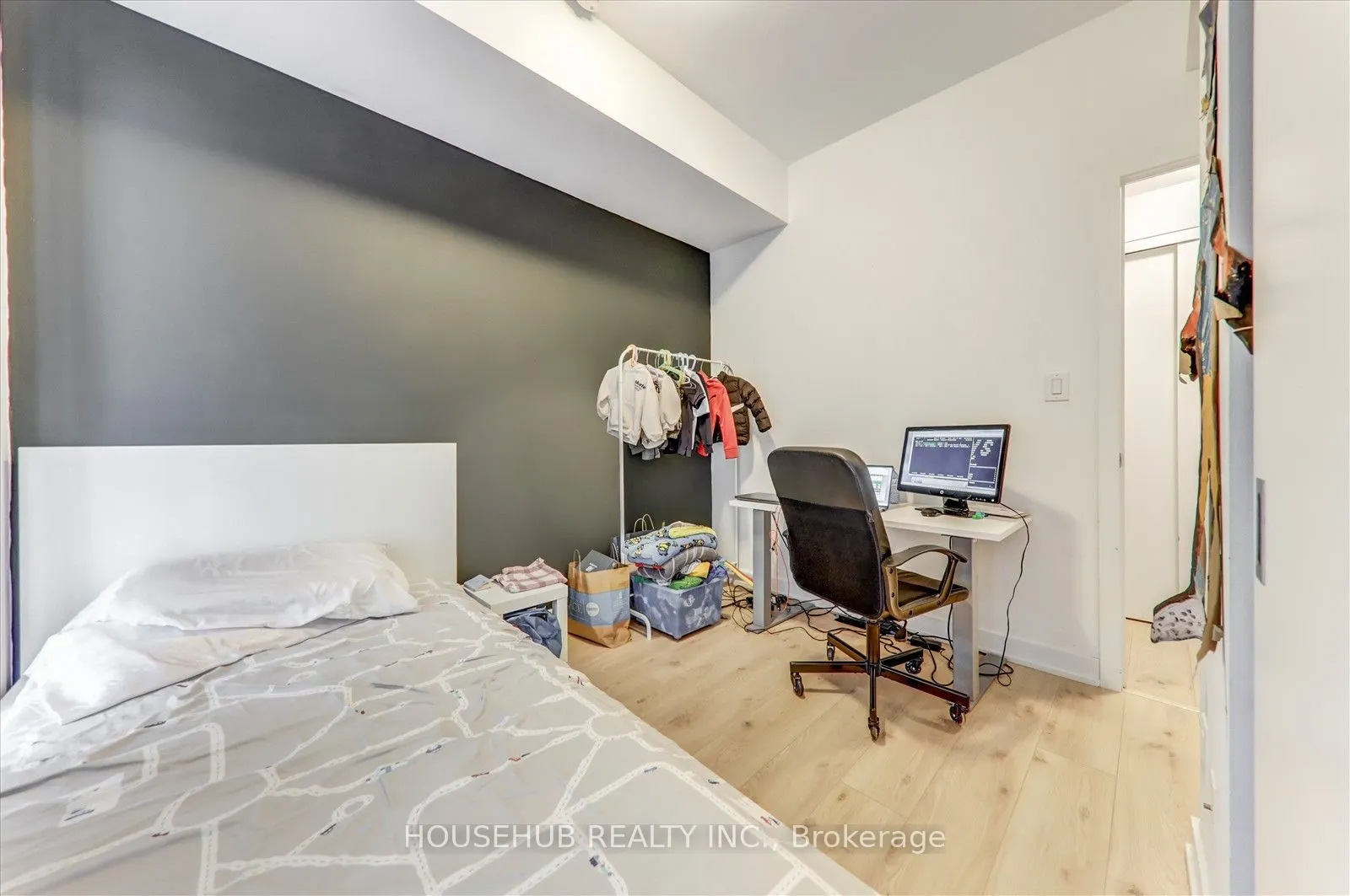 2799 Kingston Road, #908