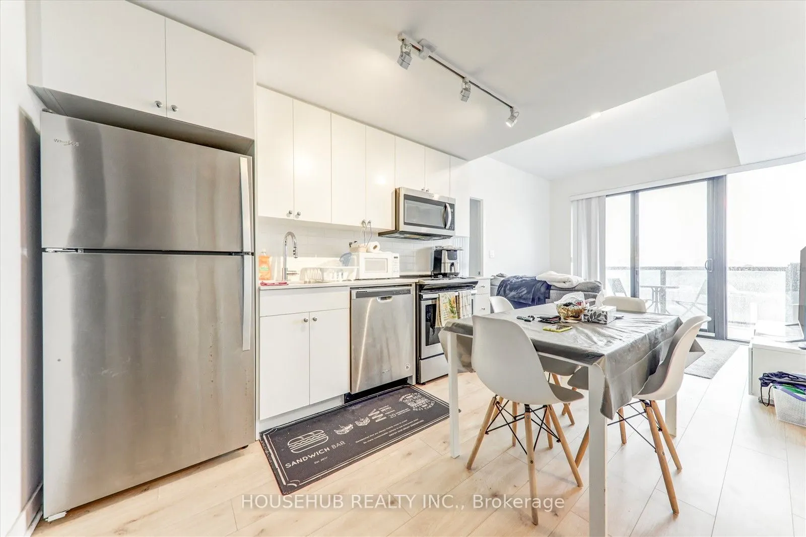 2799 Kingston Road, #908