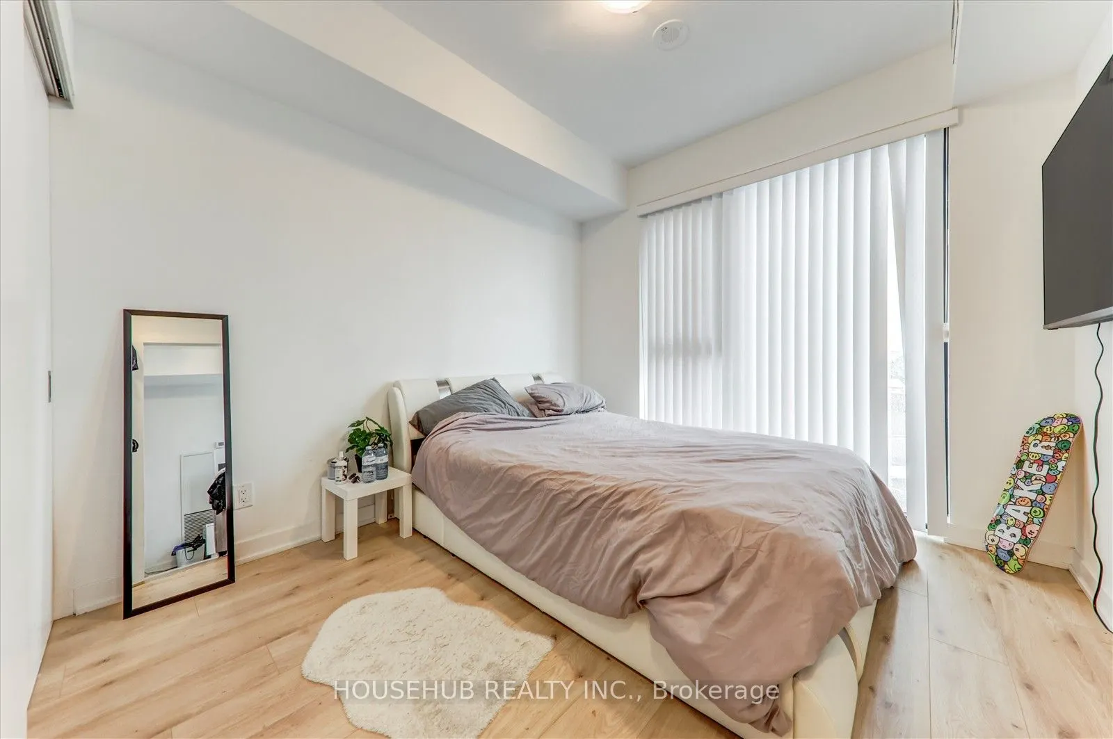 2799 Kingston Road, #908