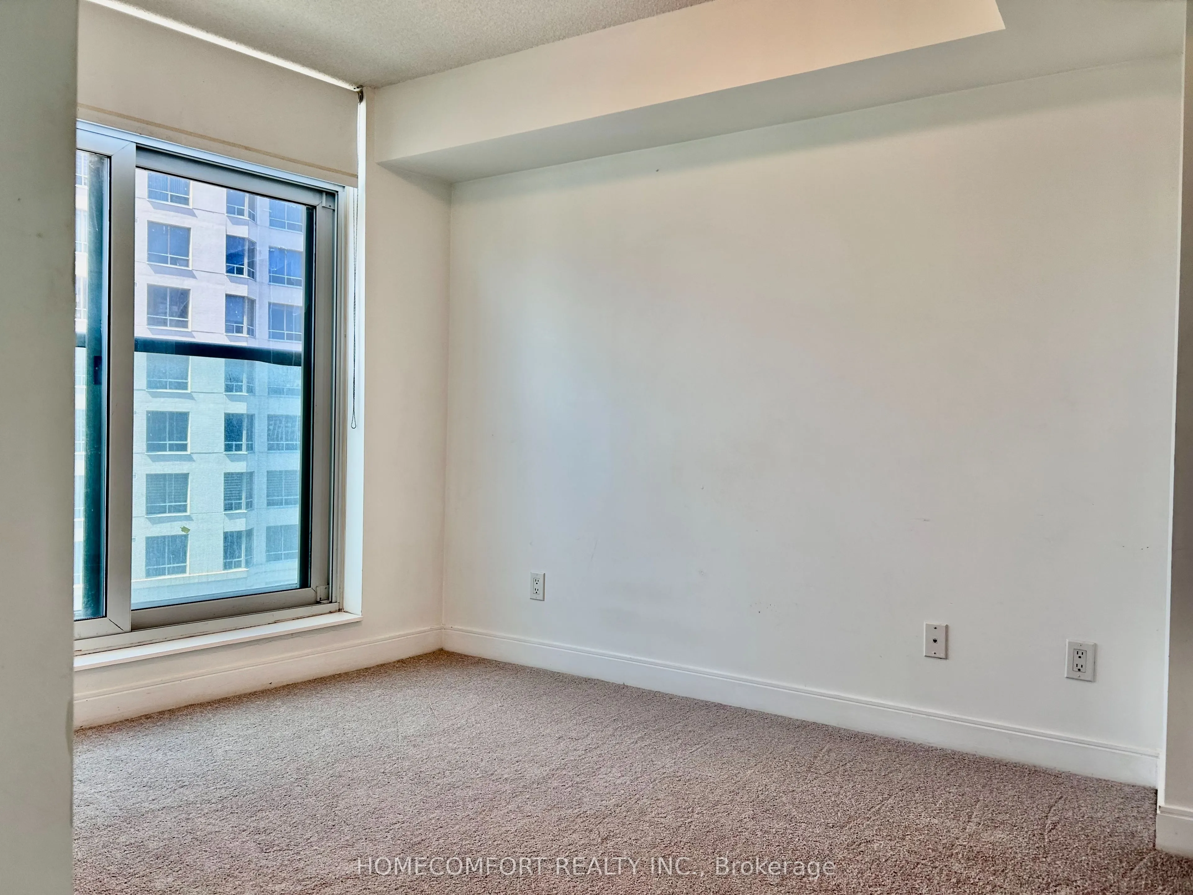 238 Bonis Avenue, #823