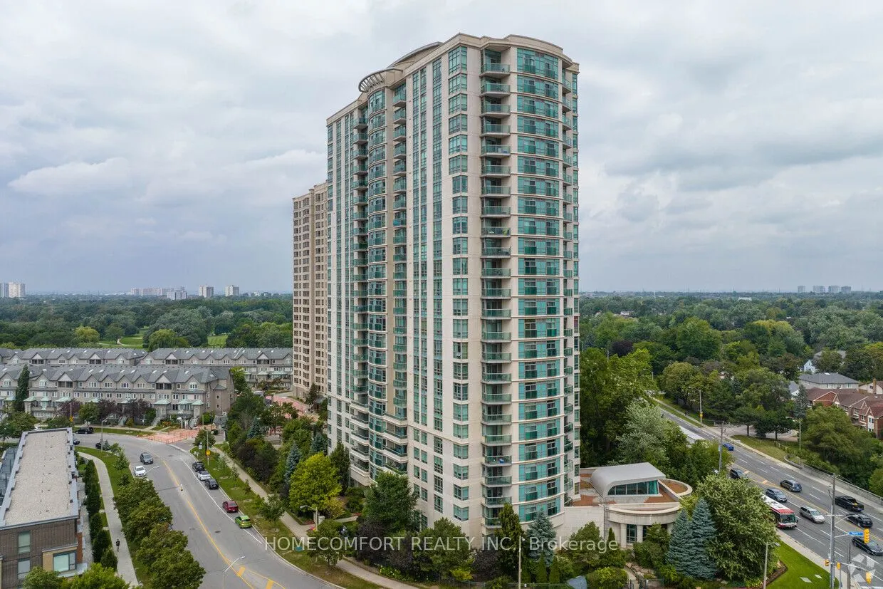 238 Bonis Avenue, #823