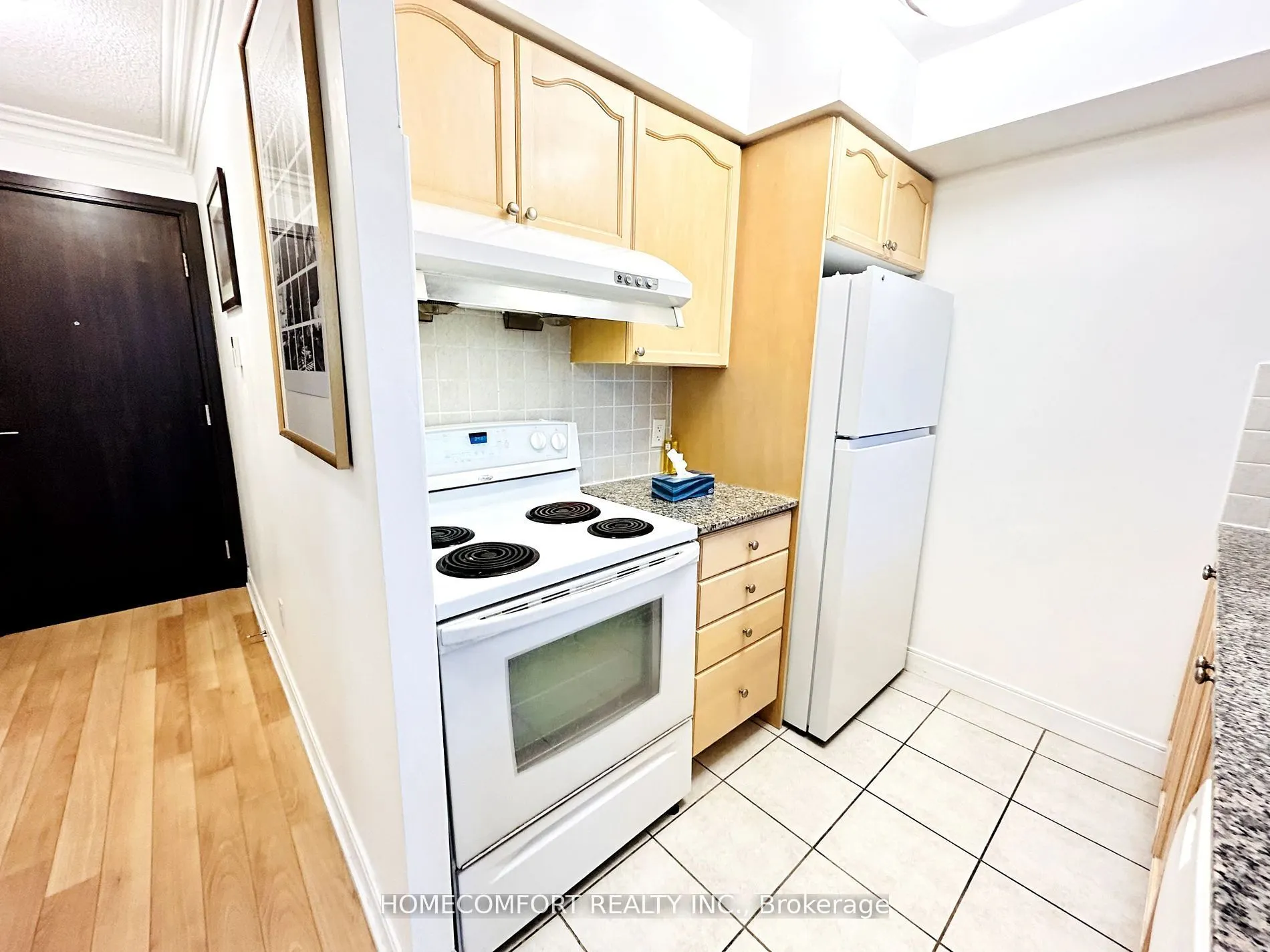 238 Bonis Avenue, #823