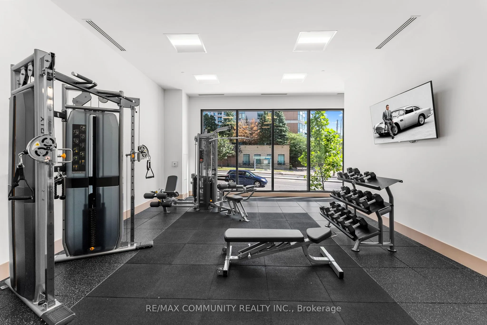 1350 Ellesmere Road, #206