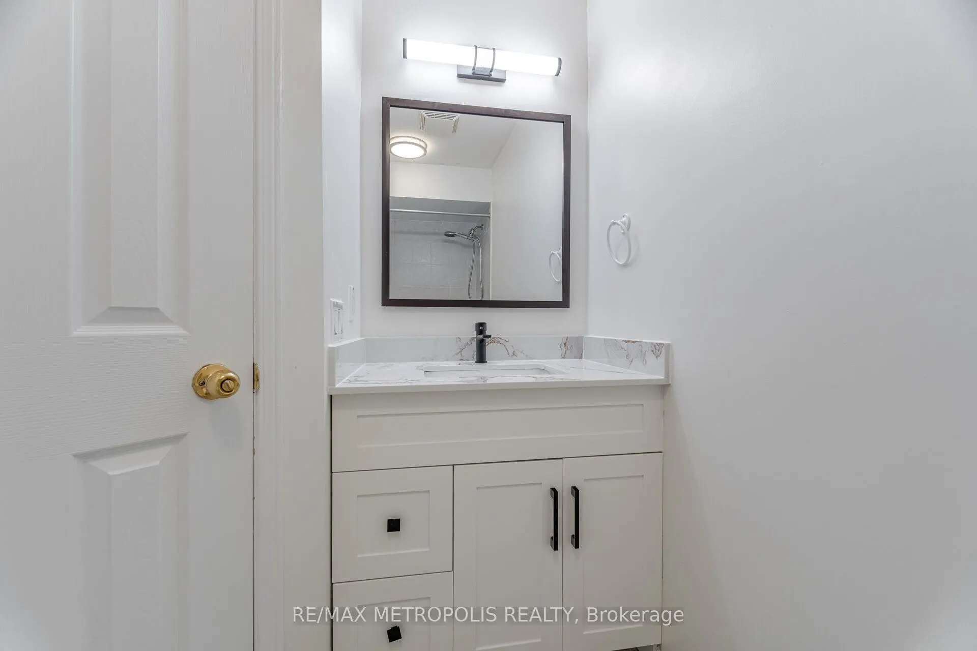 104 Stagecoach Circle