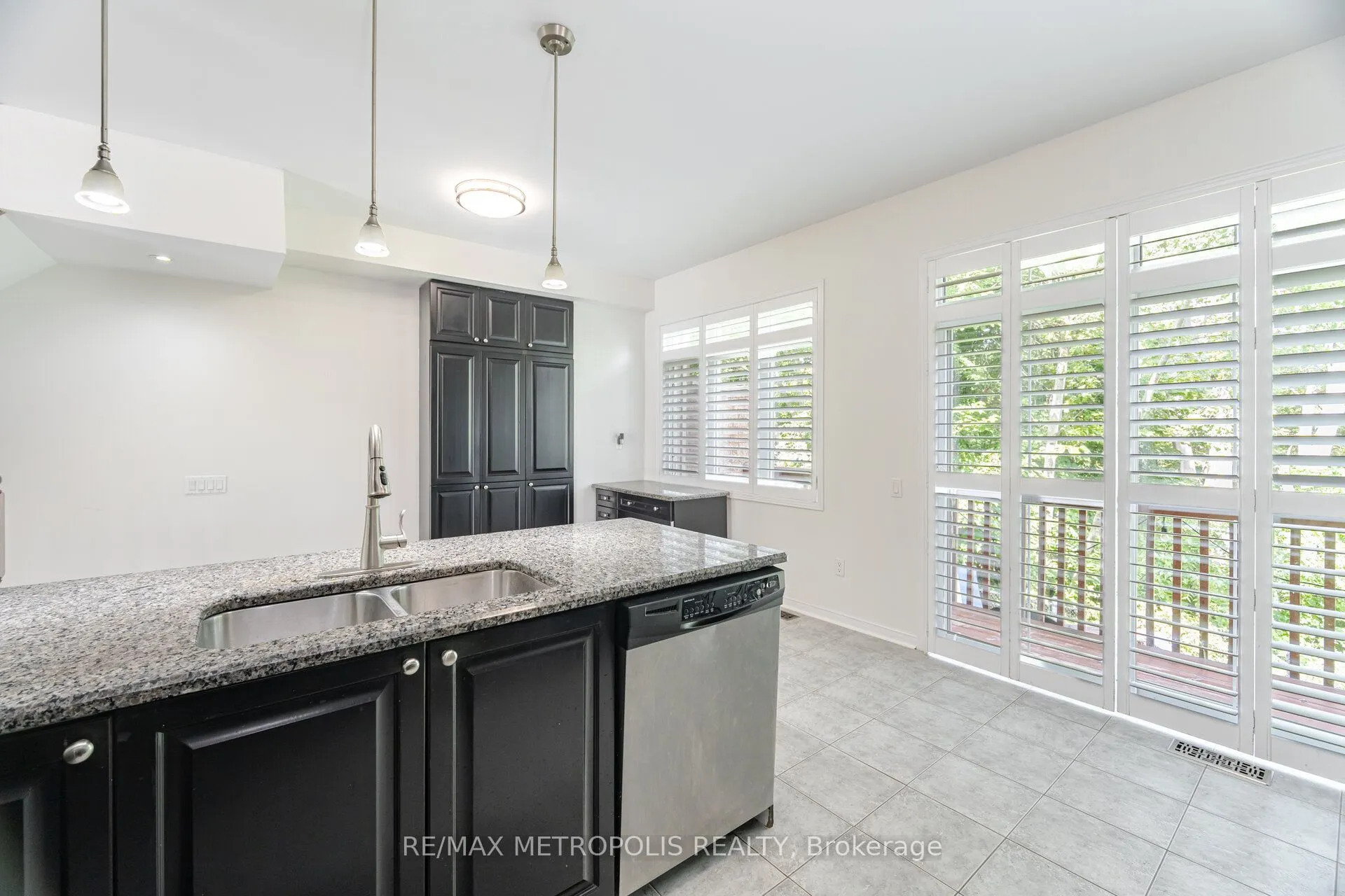 104 Stagecoach Circle