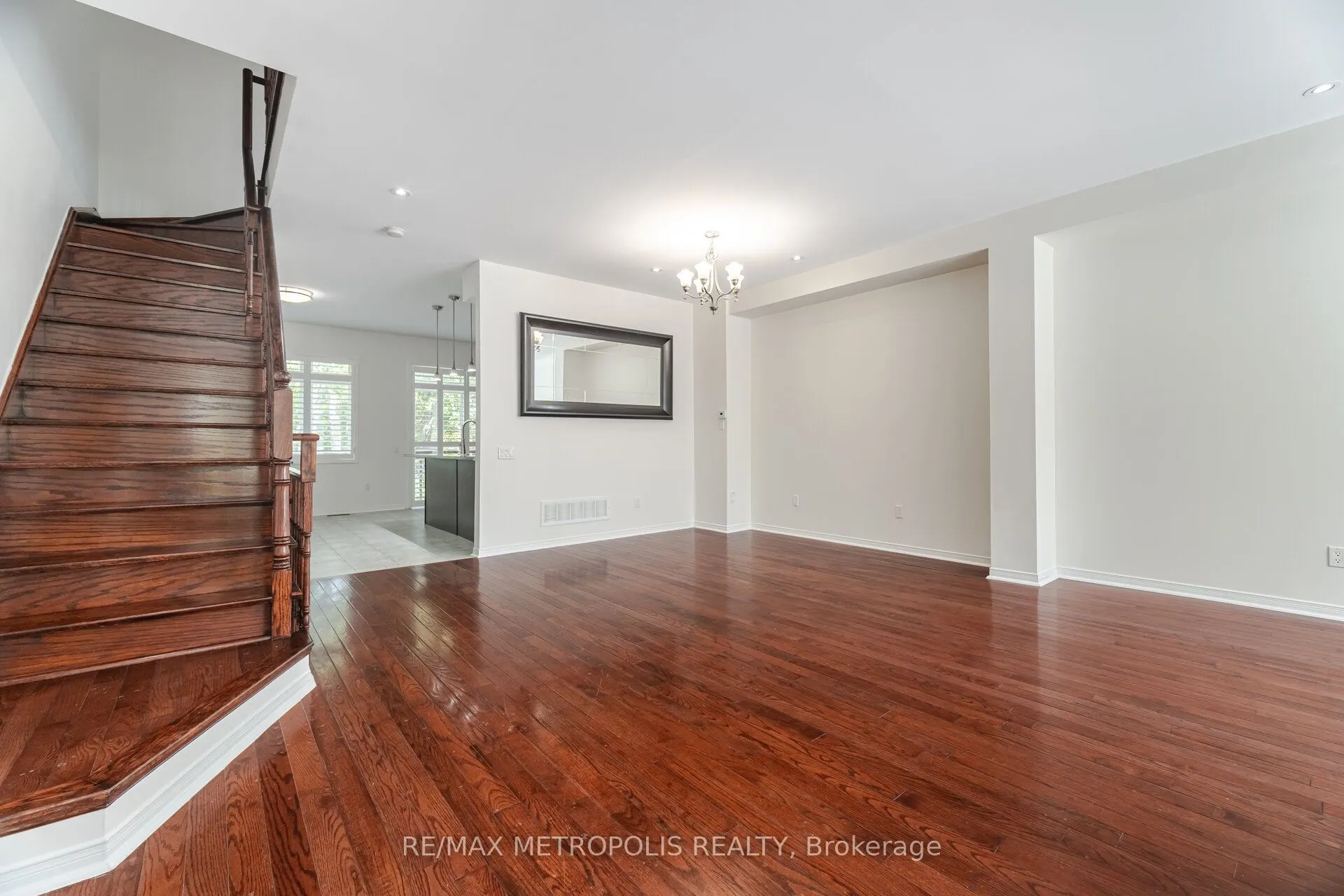 104 Stagecoach Circle