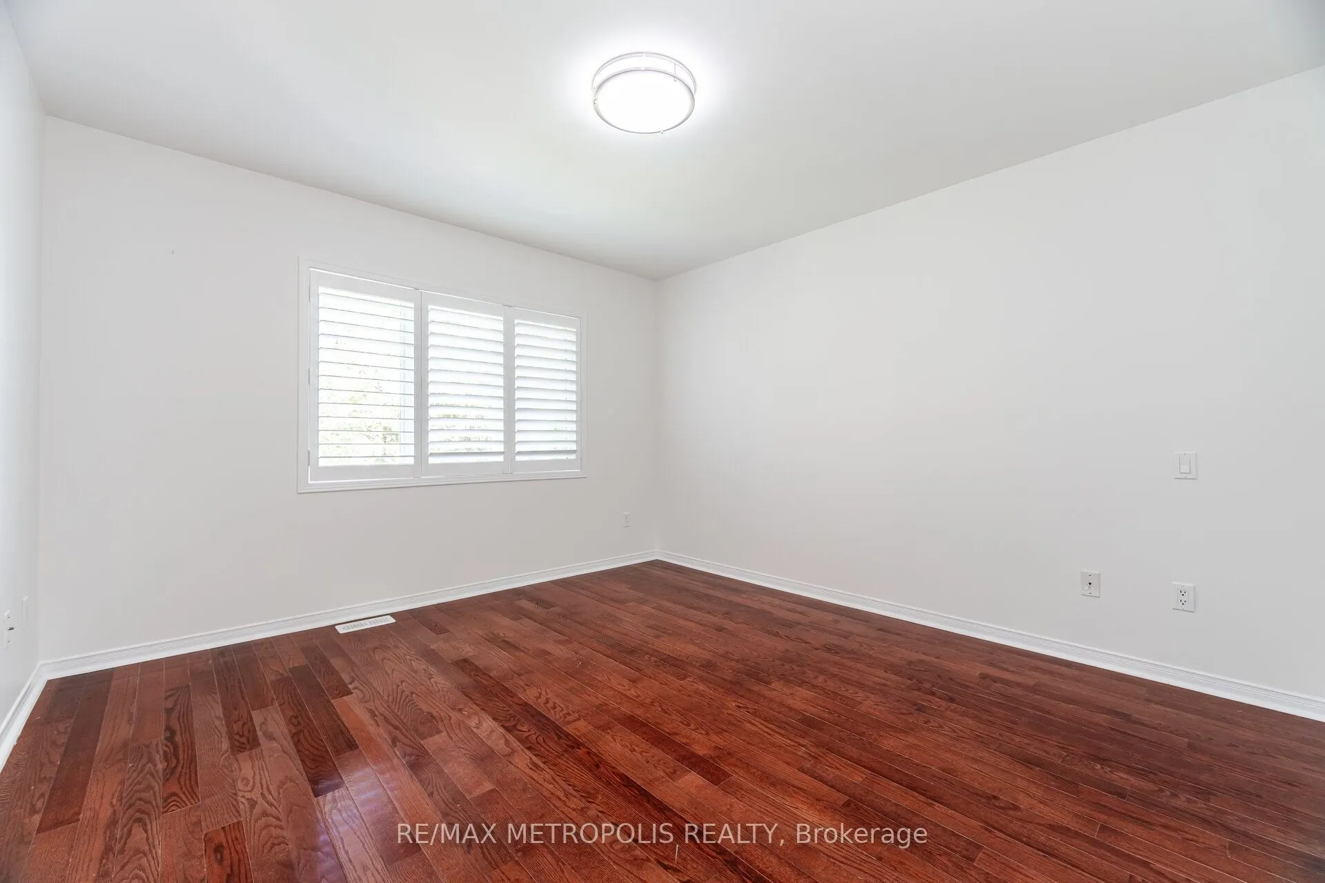 104 Stagecoach Circle