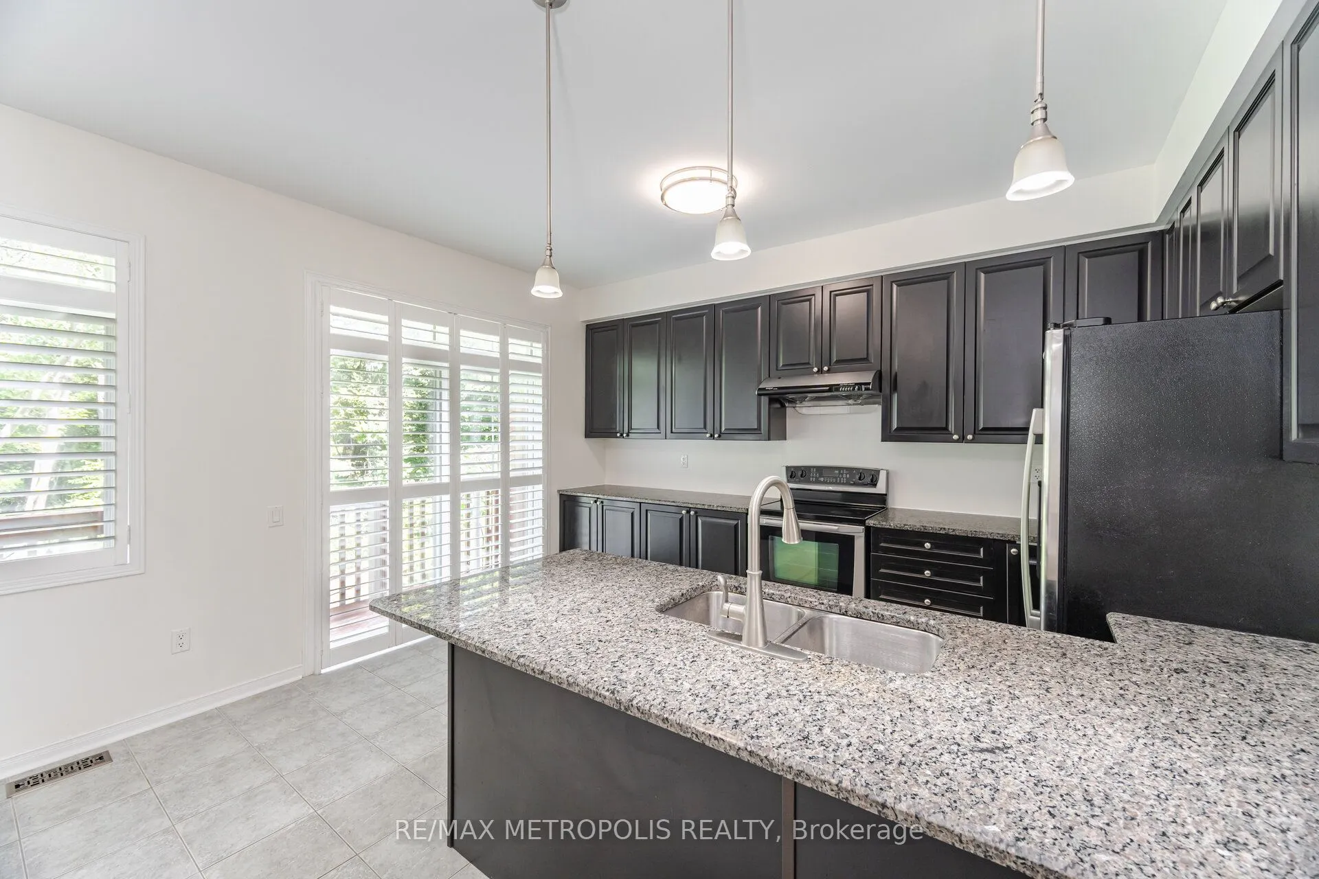 104 Stagecoach Circle