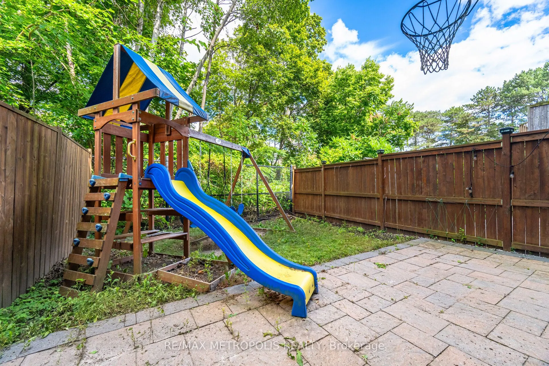 104 Stagecoach Circle