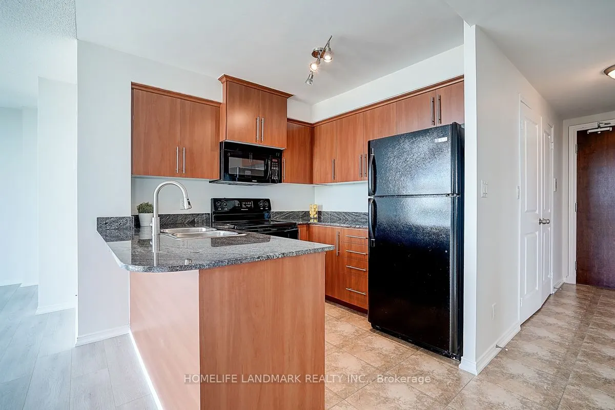 8 Rosebank Drive, #15C