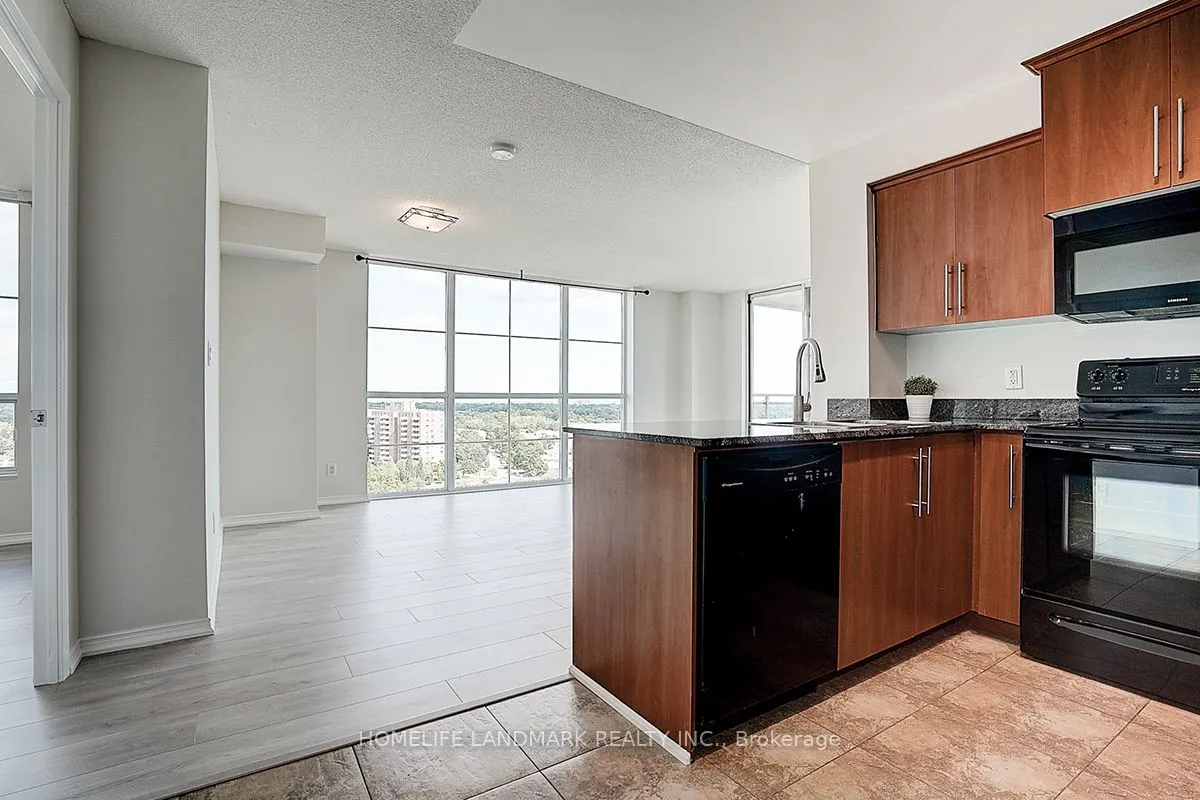 8 Rosebank Drive, #15C