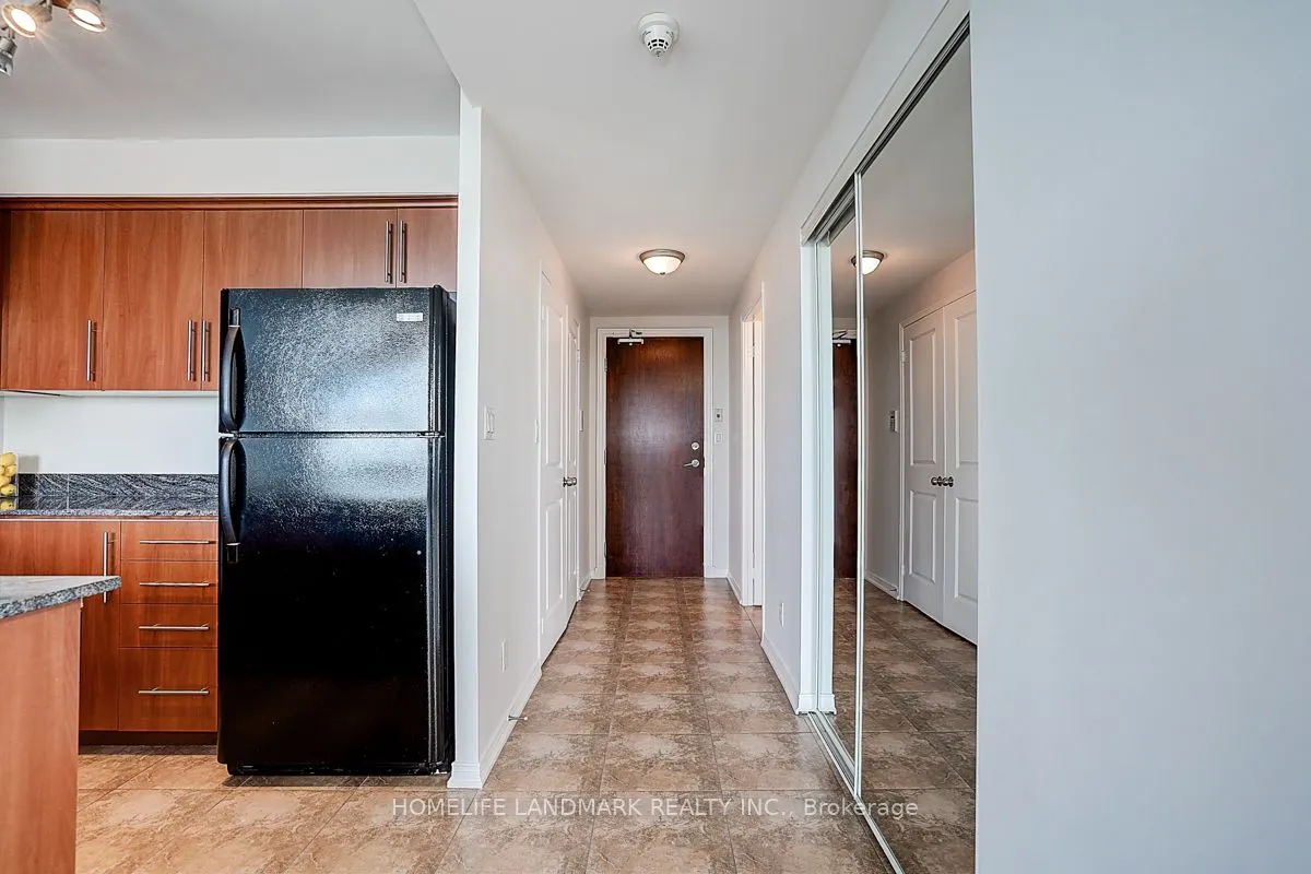 8 Rosebank Drive, #15C