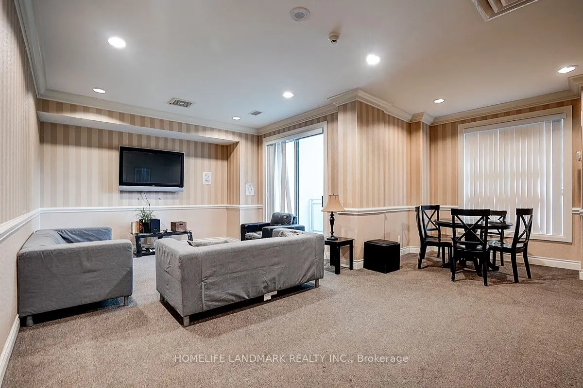 8 Rosebank Drive, #15C