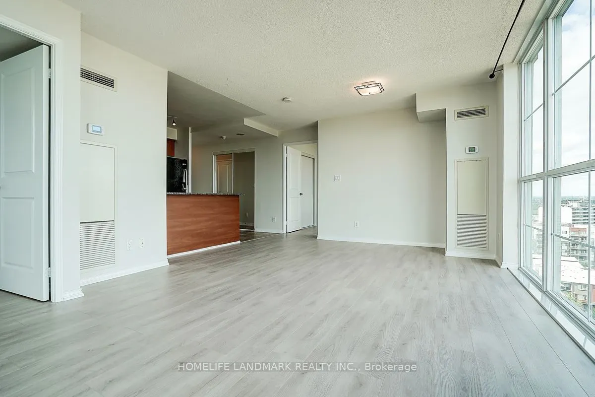 8 Rosebank Drive, #15C