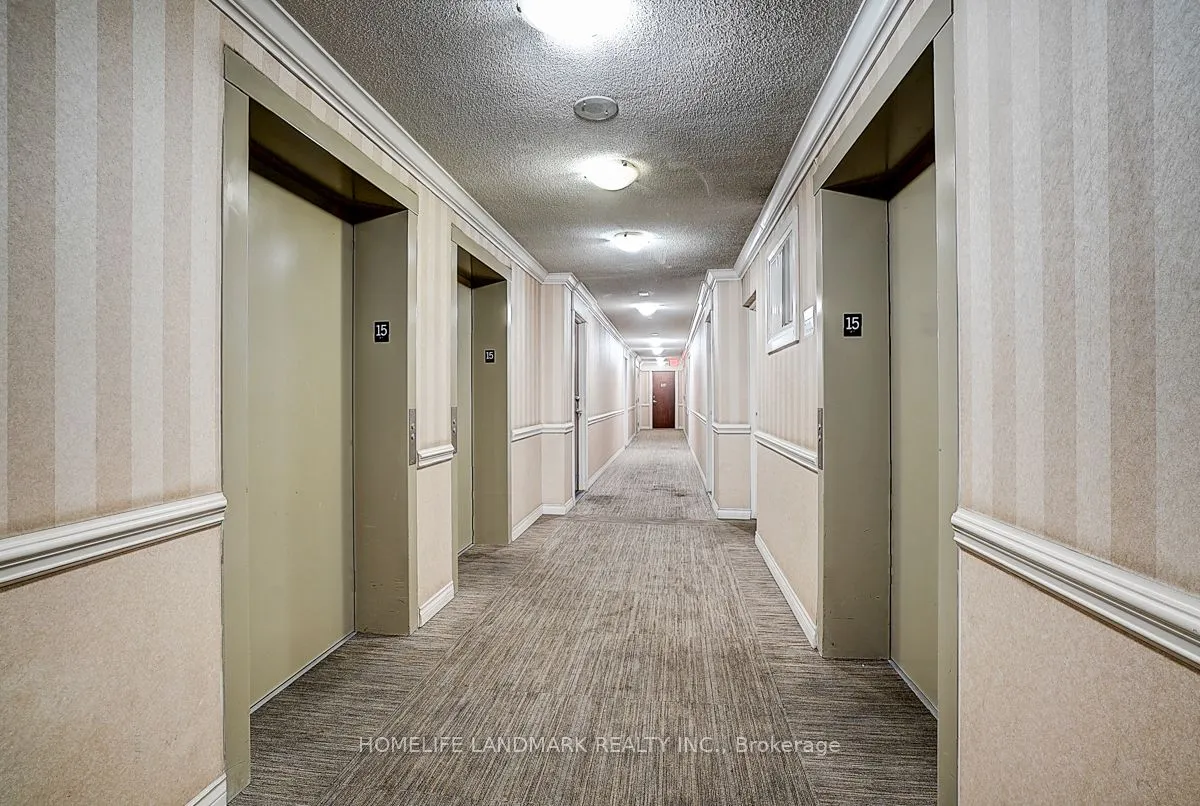 8 Rosebank Drive, #15C