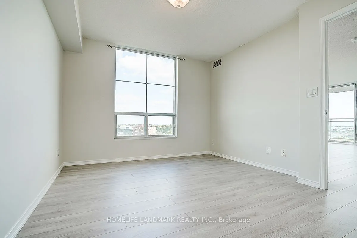8 Rosebank Drive, #15C