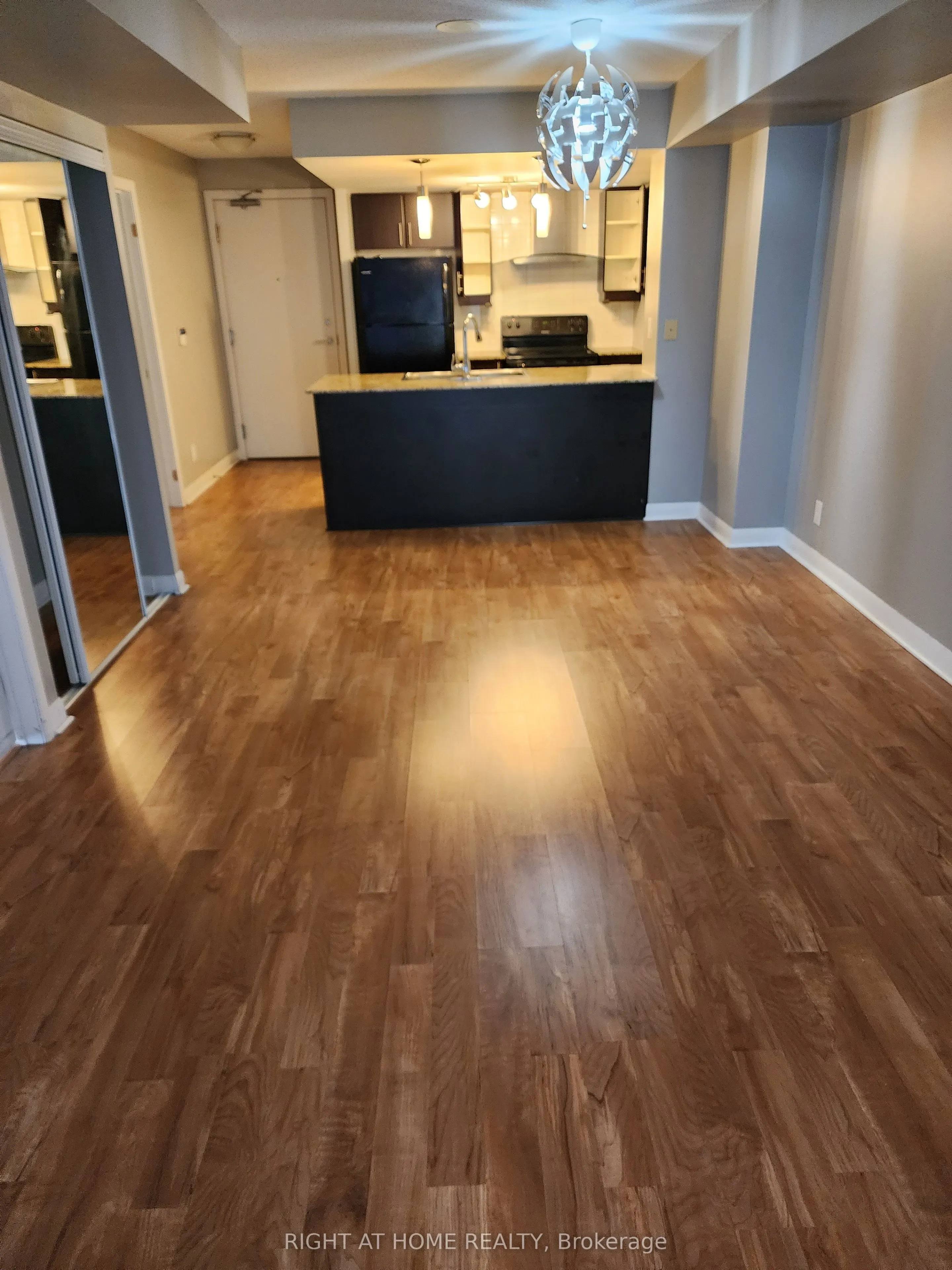 190 Borough Drive, #2009